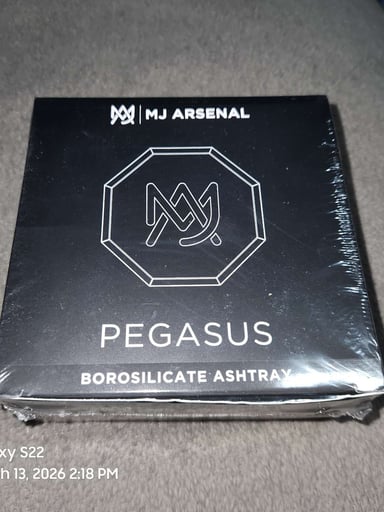 Preview pic of Mjarsenal ashtray