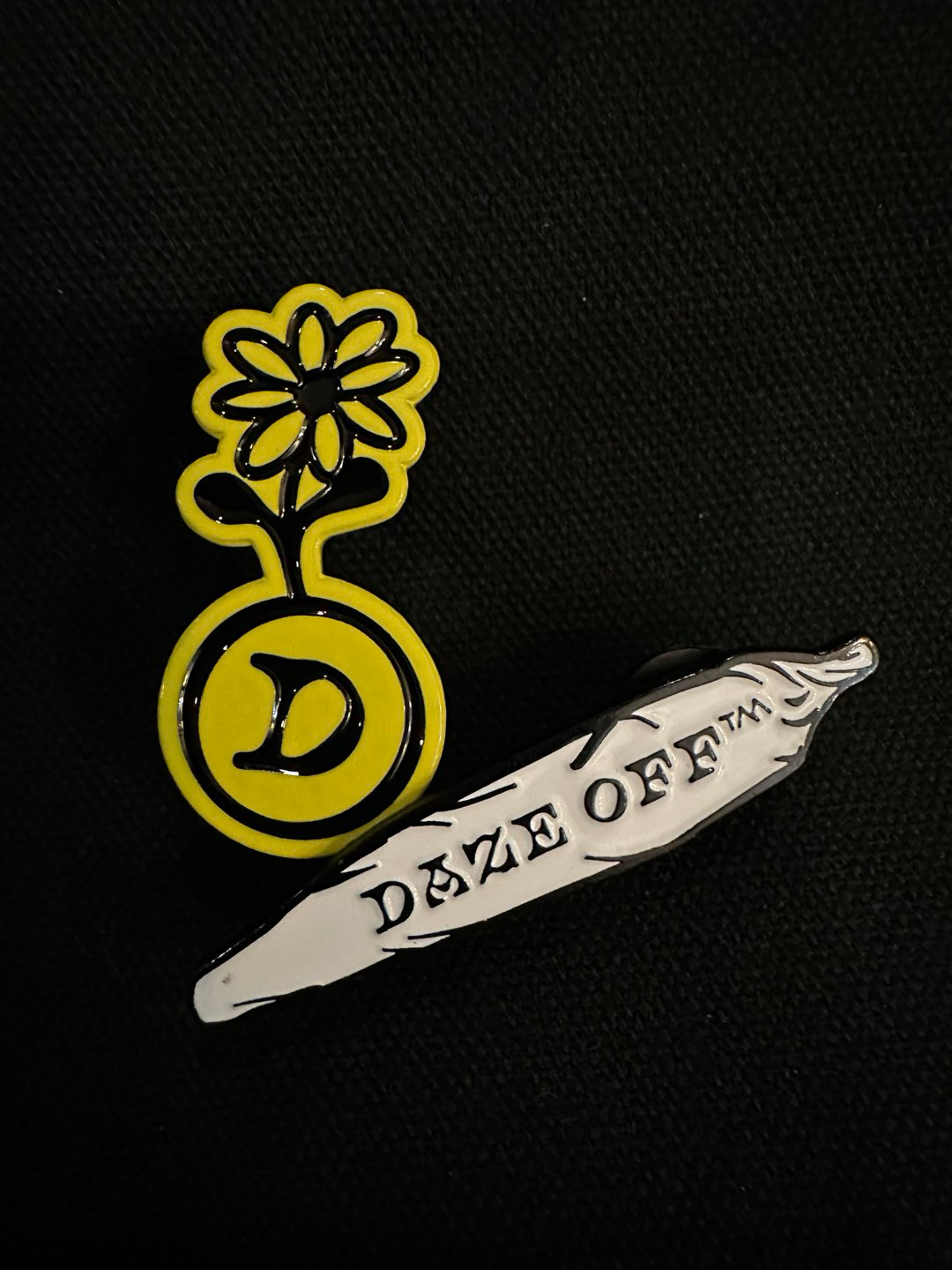 Preview pic of Enamel Daze Off Pin