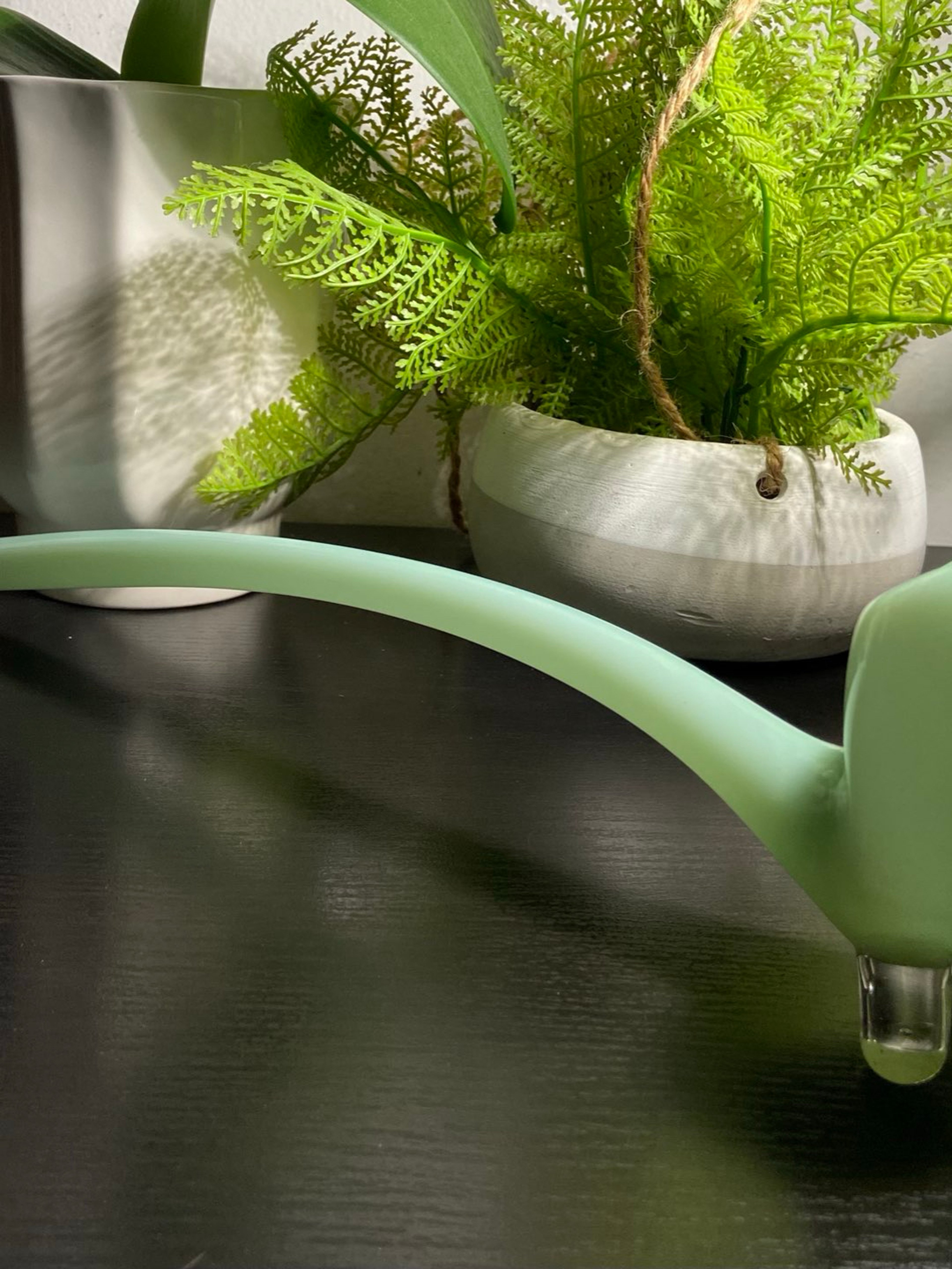 Preview pic of Gandolph Glass Pipe Green Mint Color