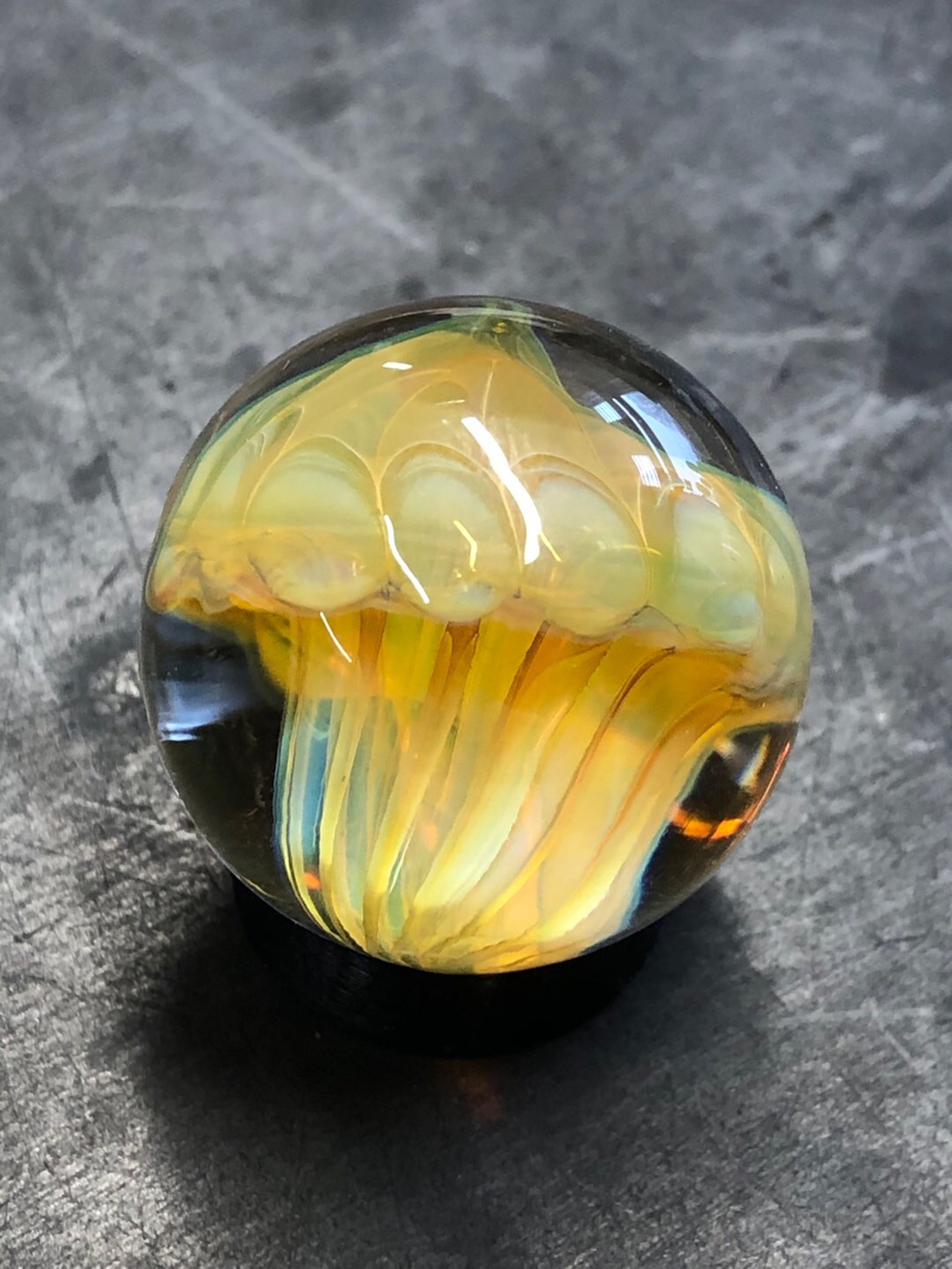 Preview pic of Jelly fish fume marble