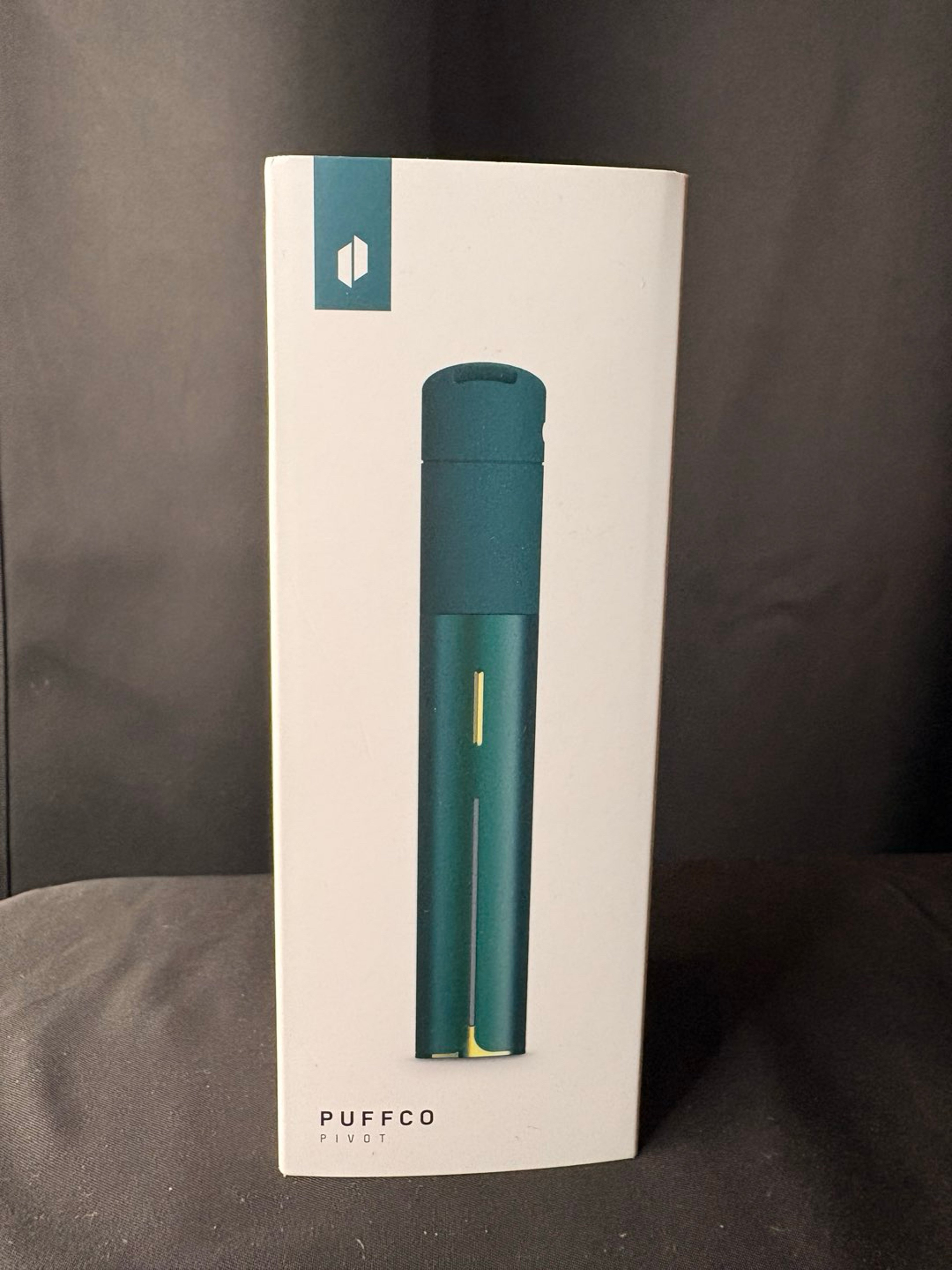 Preview pic of Puffco Pivot Pine