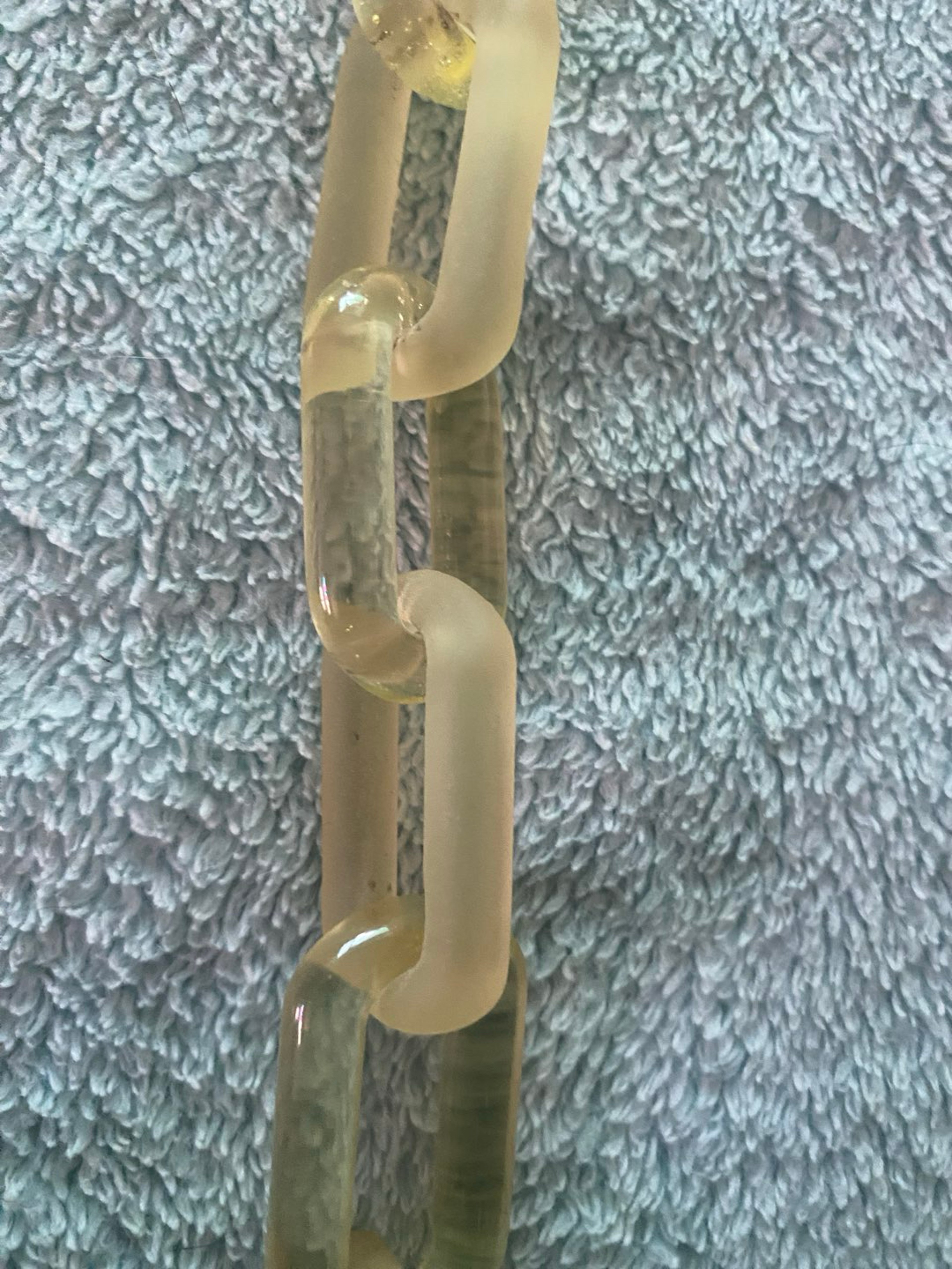 Preview pic of UV/CFL reactive neck chain