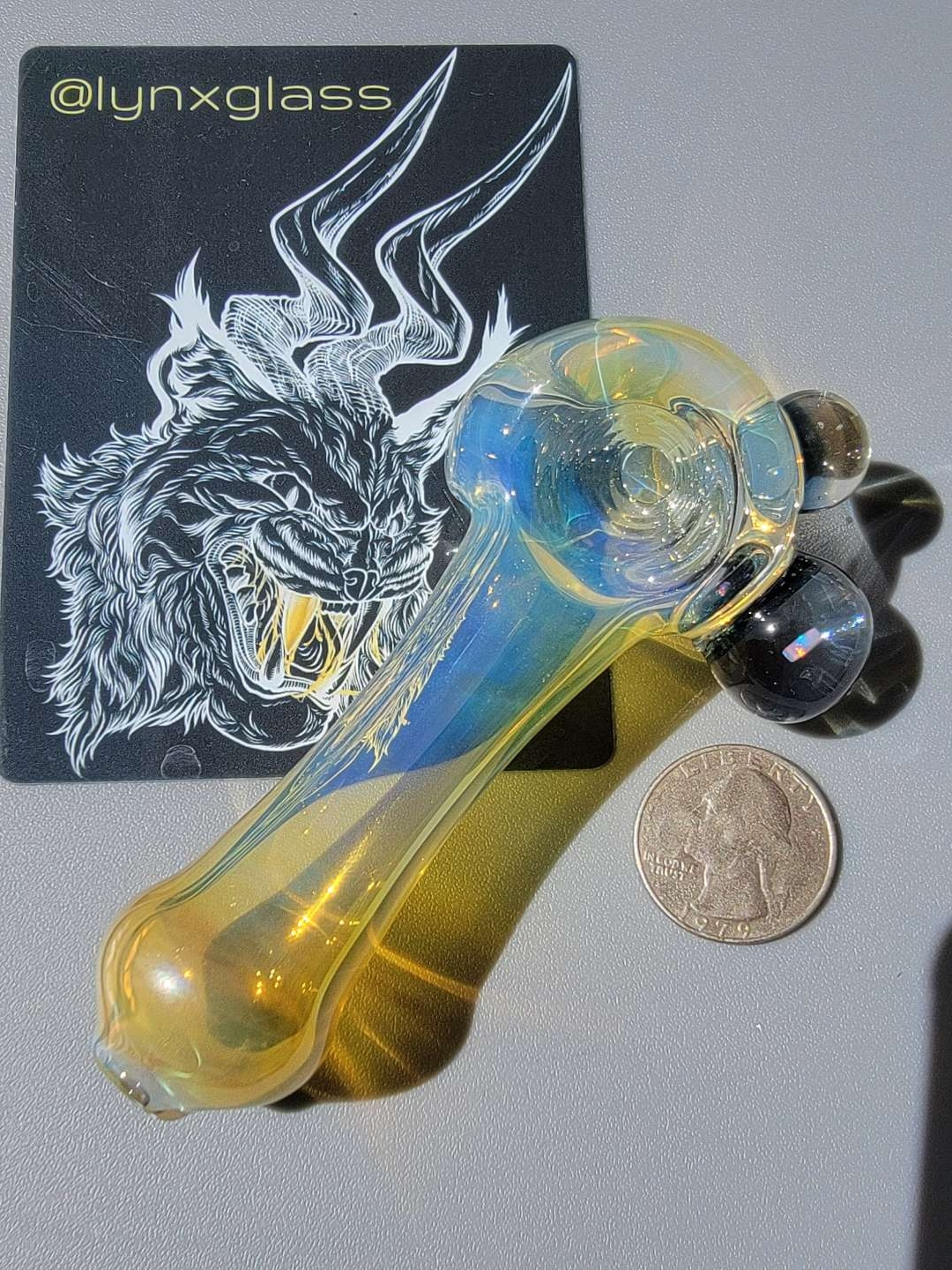 Preview pic of Boro Silver Fume Spoon 3mm Opal Coin UV