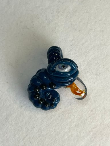 Preview pic of Kyru Pendant