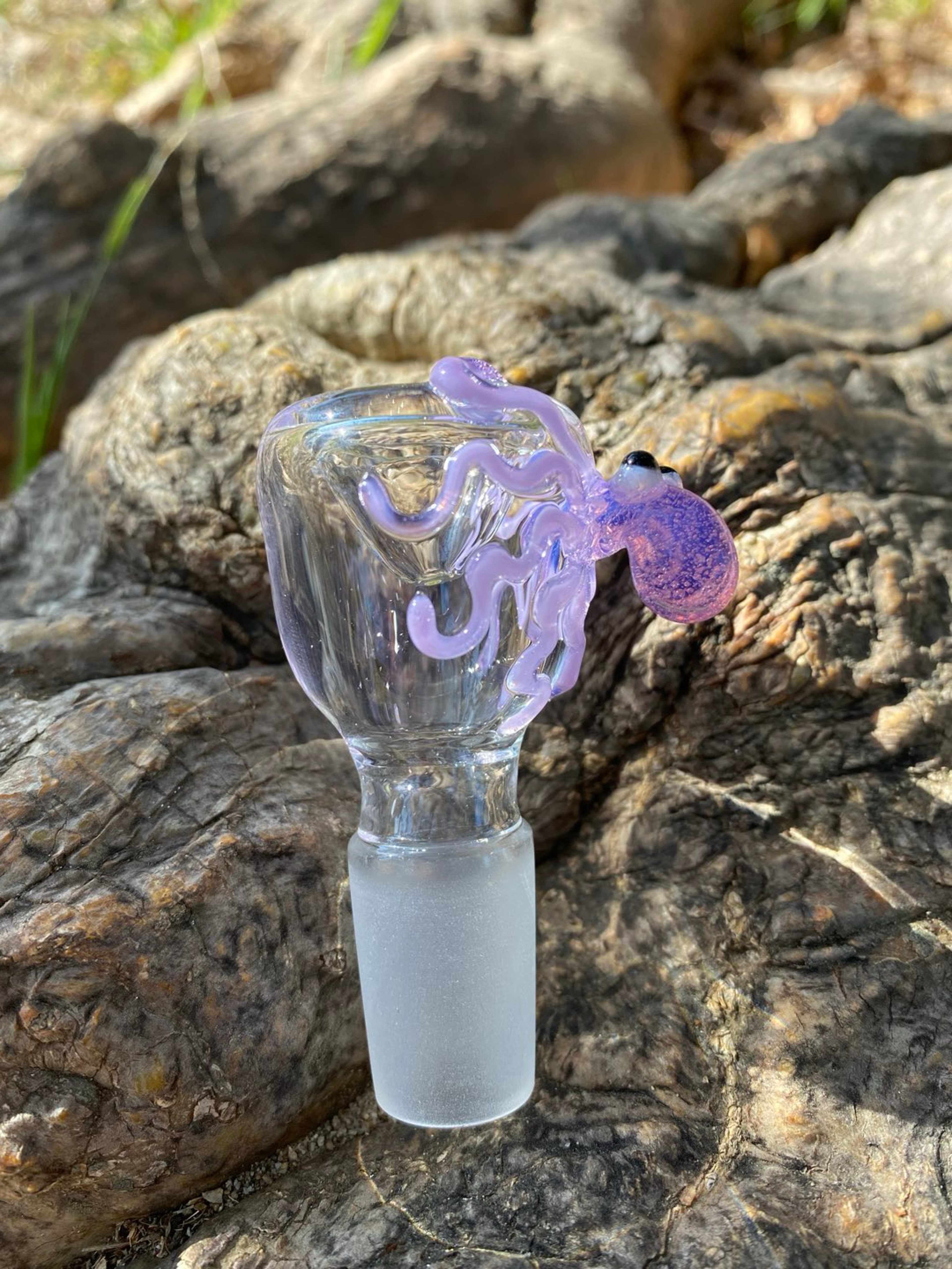 Preview pic of 18mm Glass slide pink slyme octopus