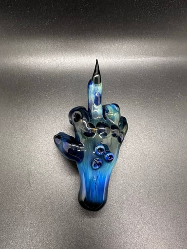 Preview pic of Devil’s Hand FU Hand Pipe