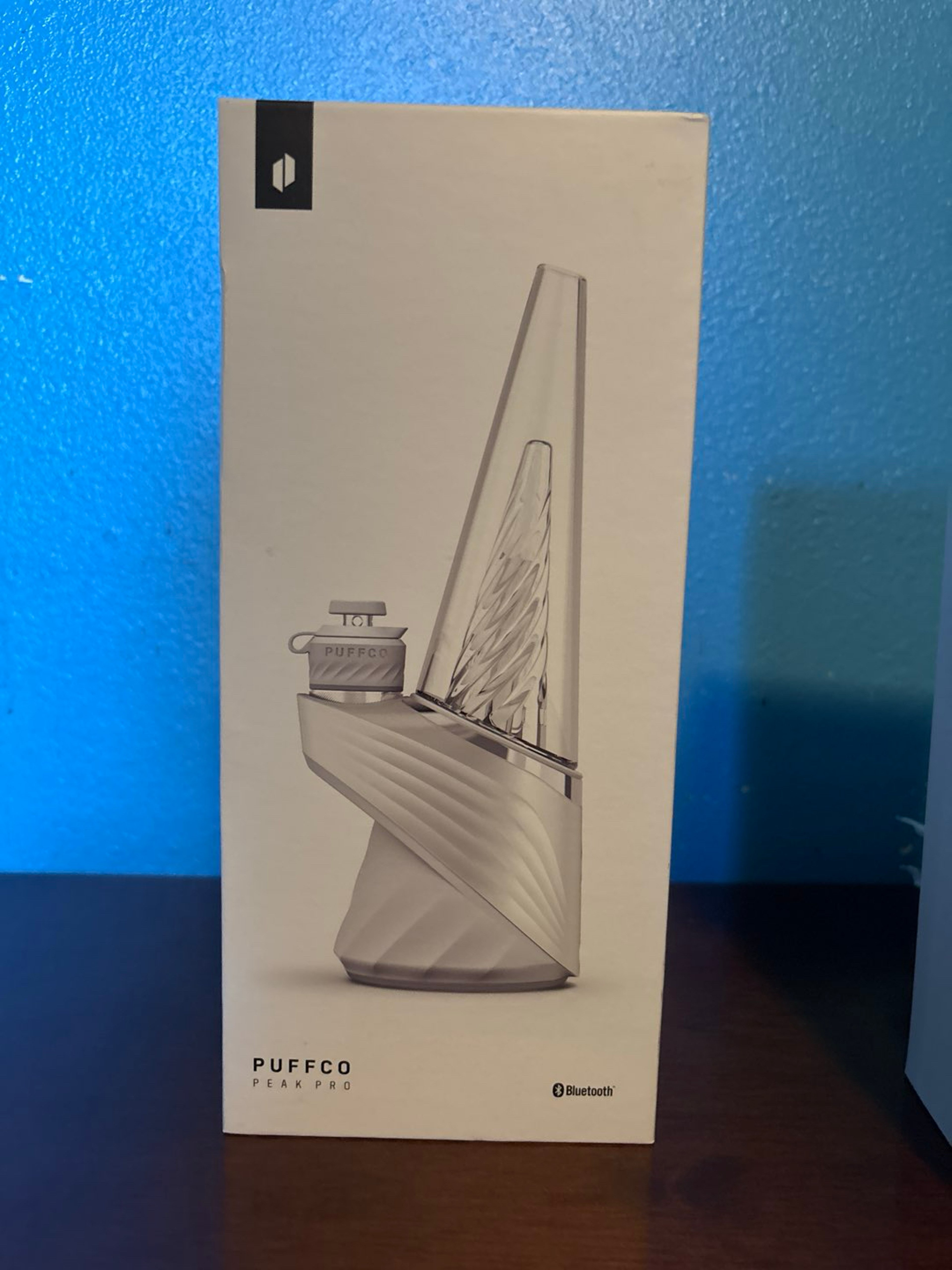 Puffco Peak Pro (White Pearl) image 0