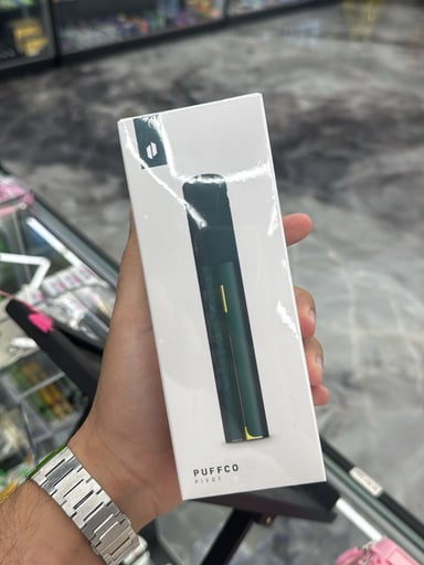 Preview pic of Puffco Pivot Pine Green