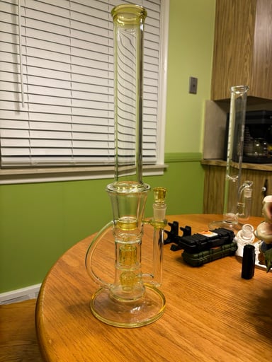 Preview pic of Gobs Glass Tube