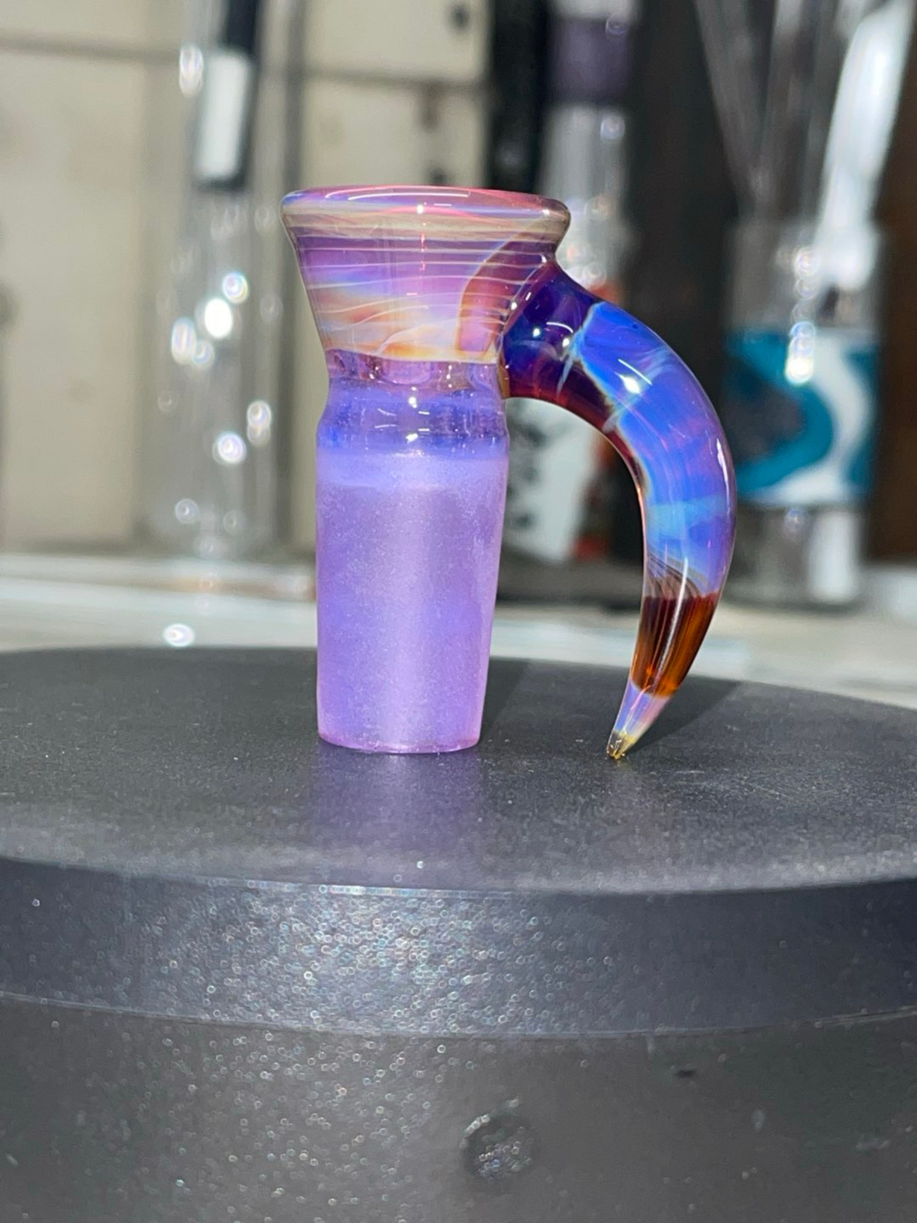 Preview pic of 18mm 4 holes, amber purple and pink slyme color