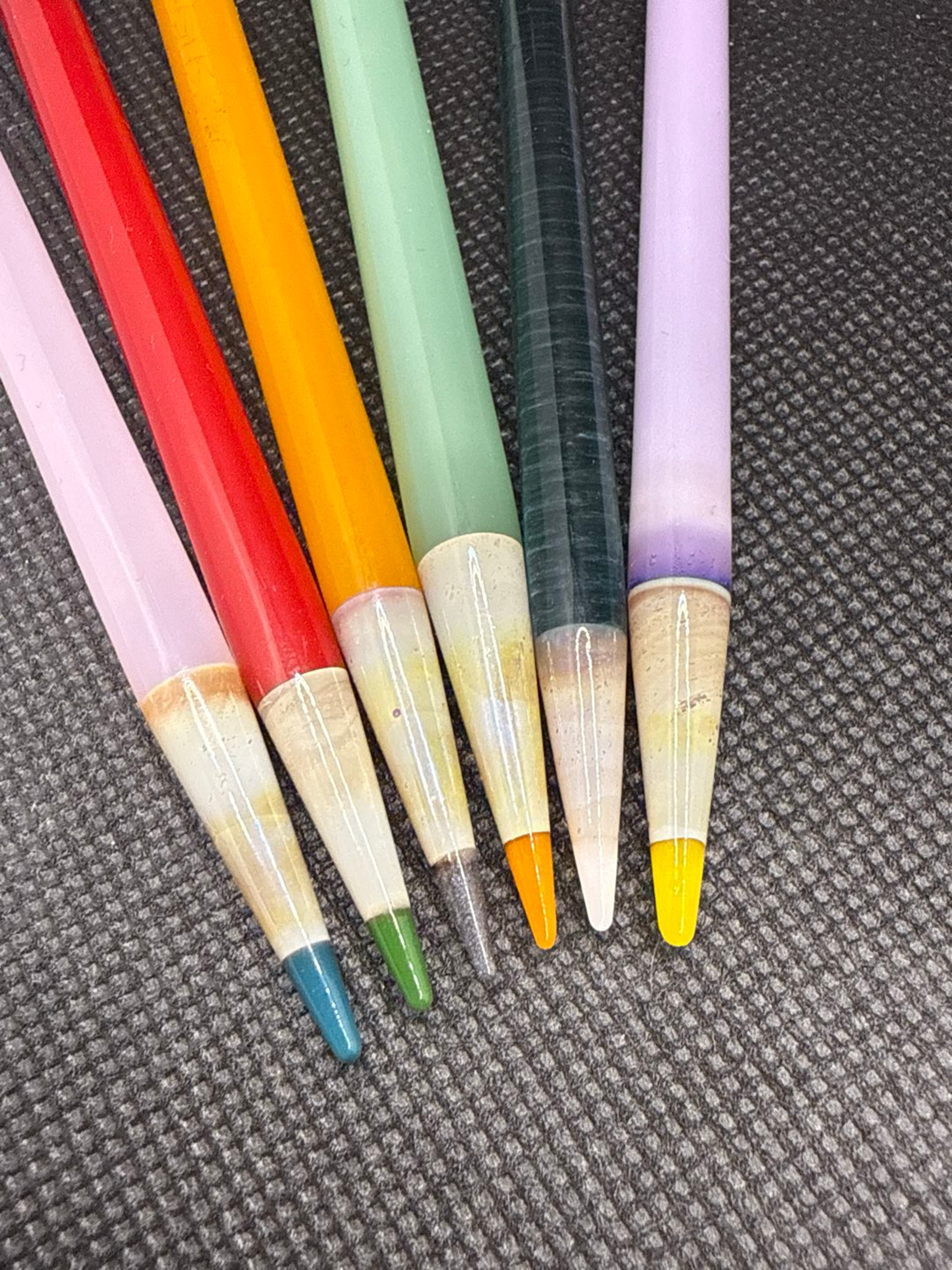 Mystery pencil image 0