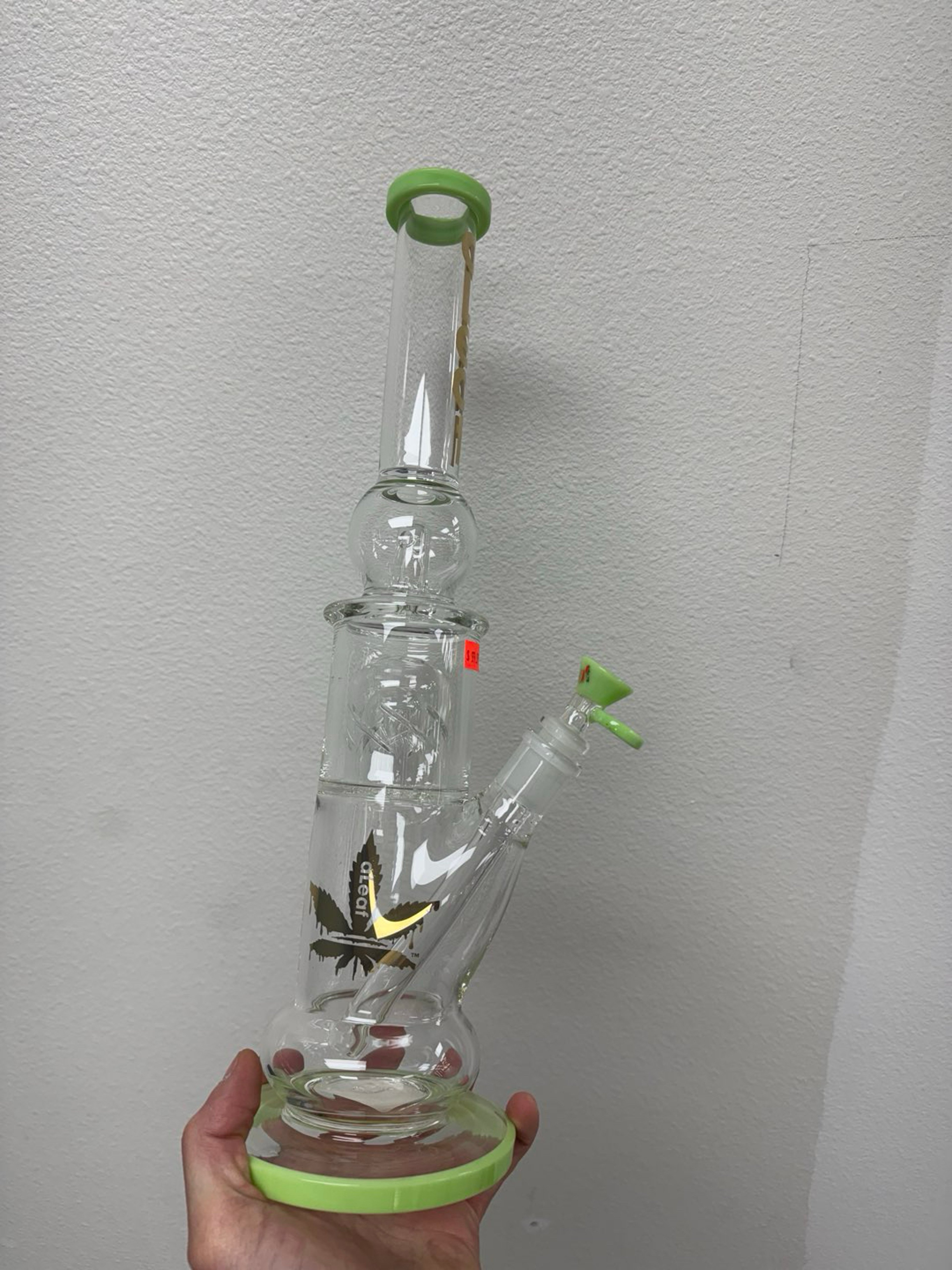 Aleaf 17” double perc 1 splash guard tube green image 0