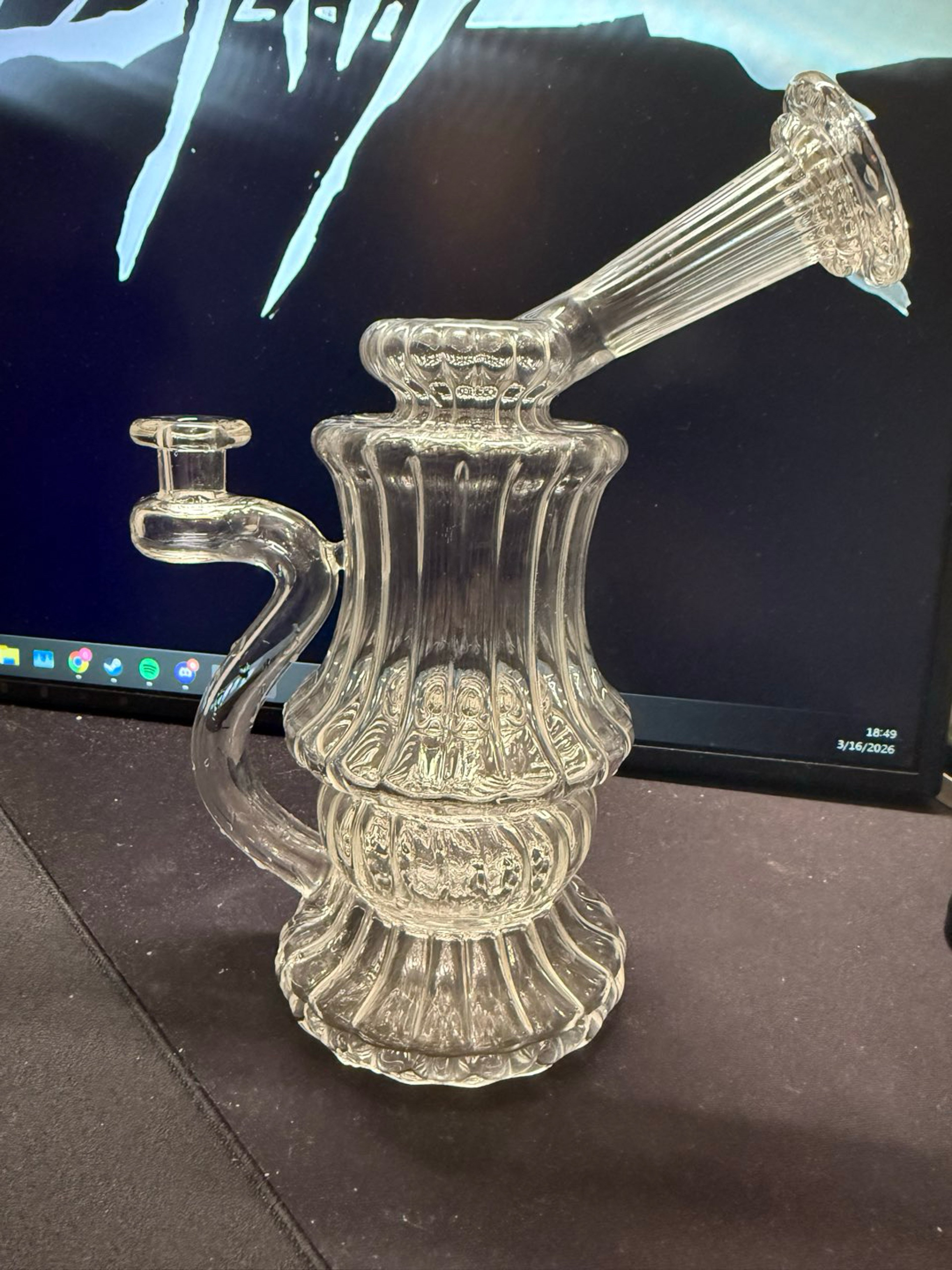 Preview pic of walmot astro | scalloped