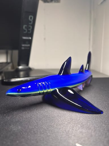 Preview pic of Shark bowl - Mako glass
