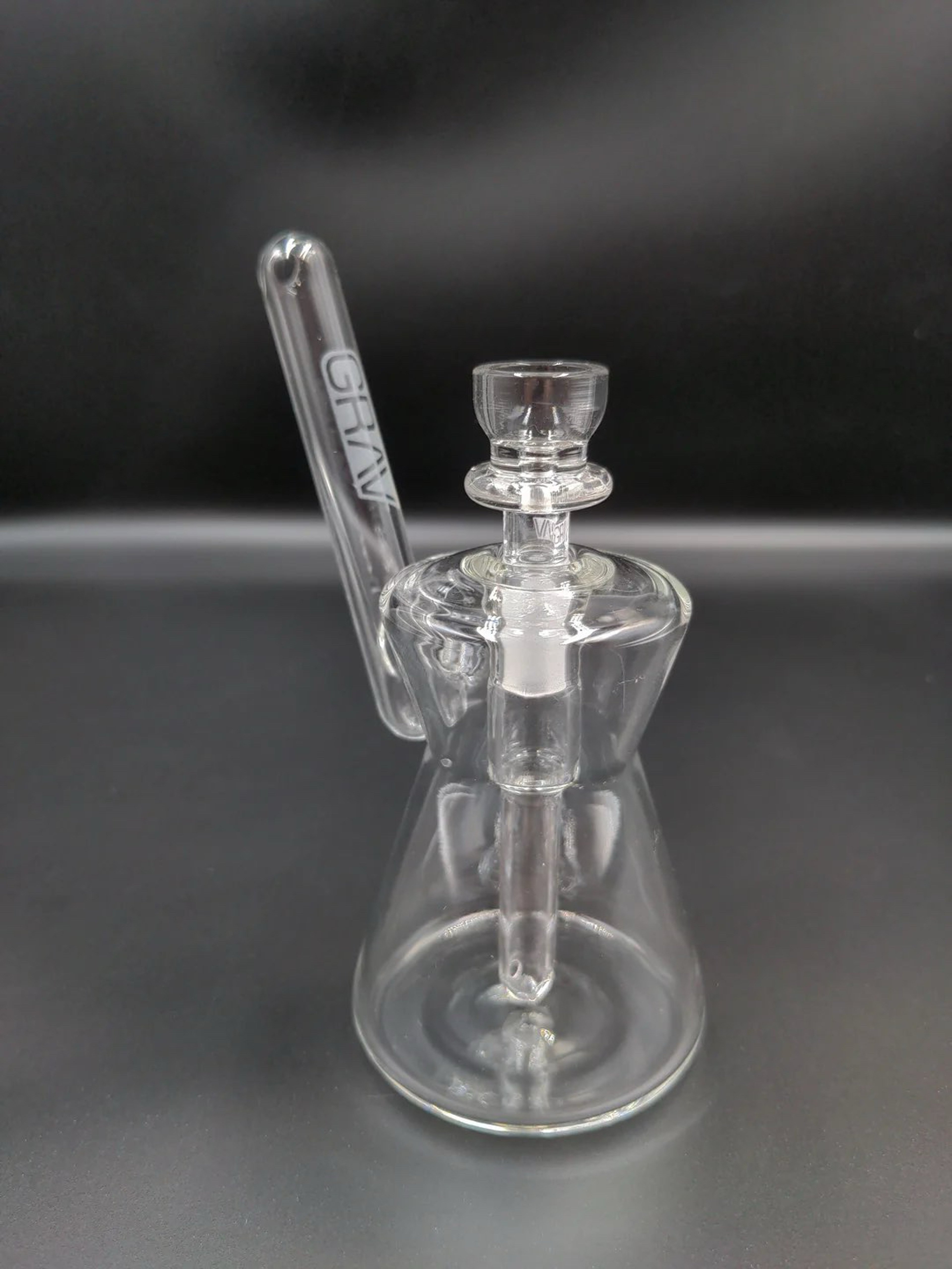 Preview pic of GRAV® HOURGLASS POCKET BUBBLER