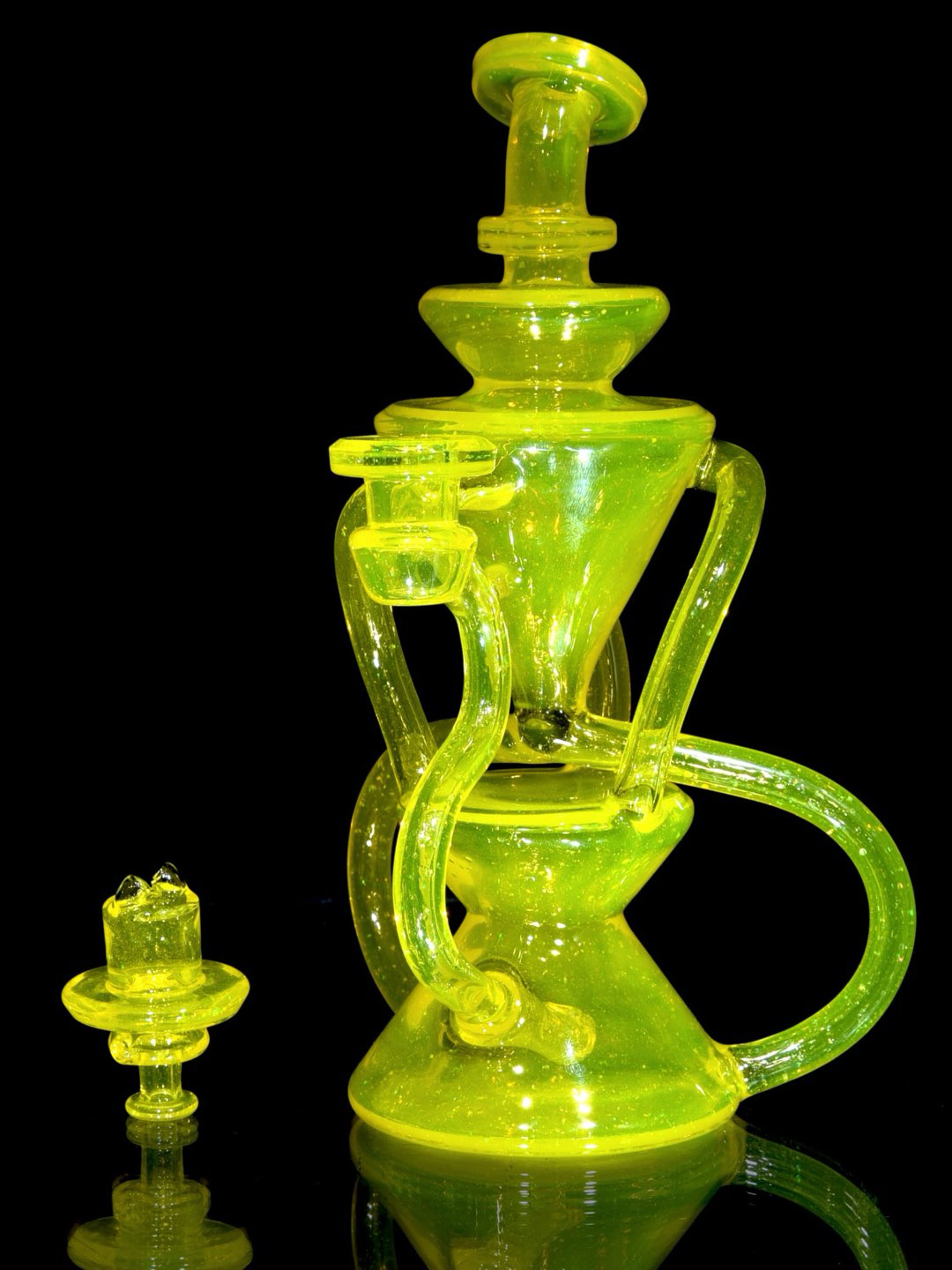 Preview pic of Capt’n Cronic - Full-size Triple Double Floating Recycler w/ Spinner Cap - Crushed Opal Lemon Drop - 10mm Female