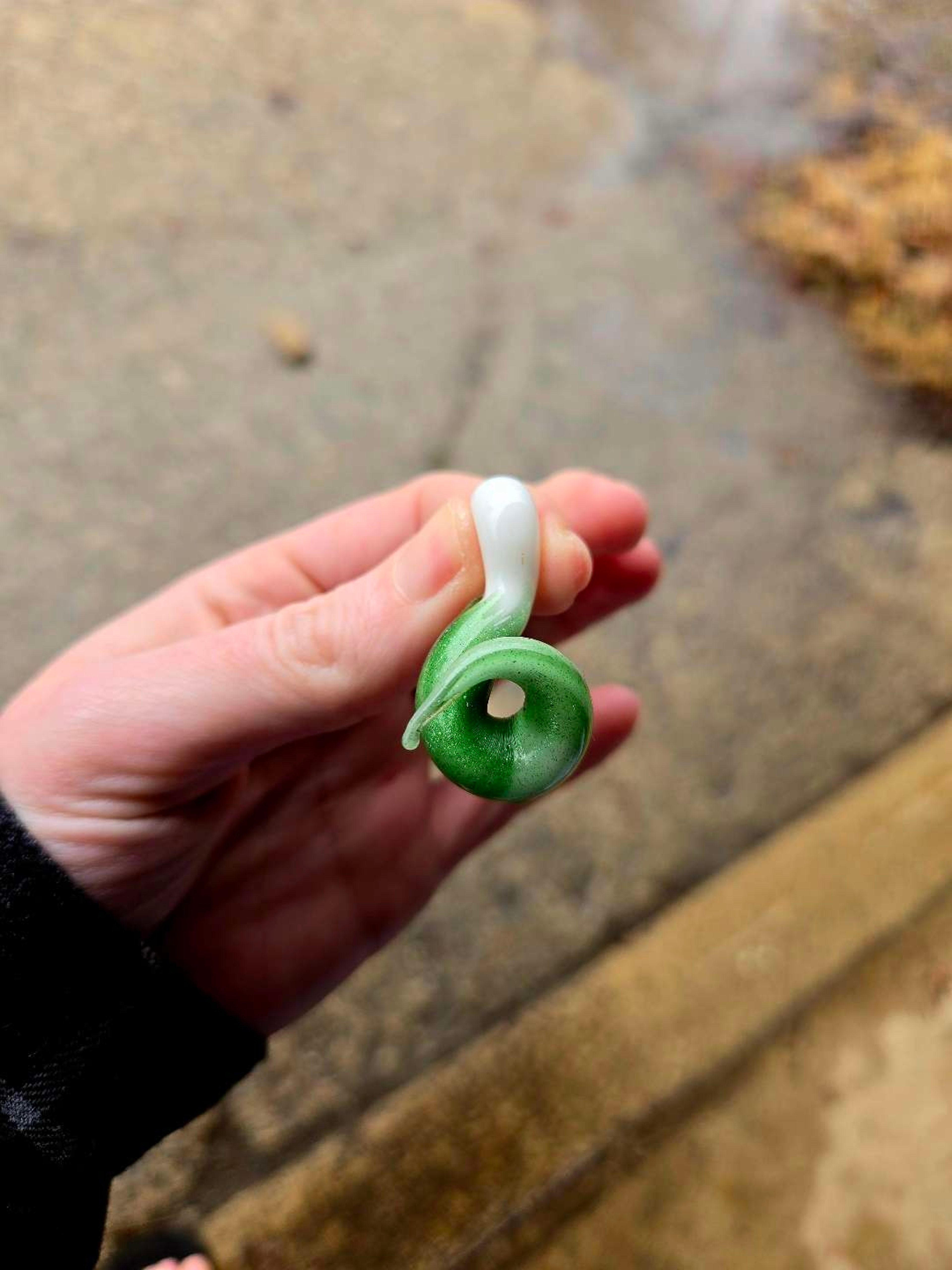 Curl Pendant image 0