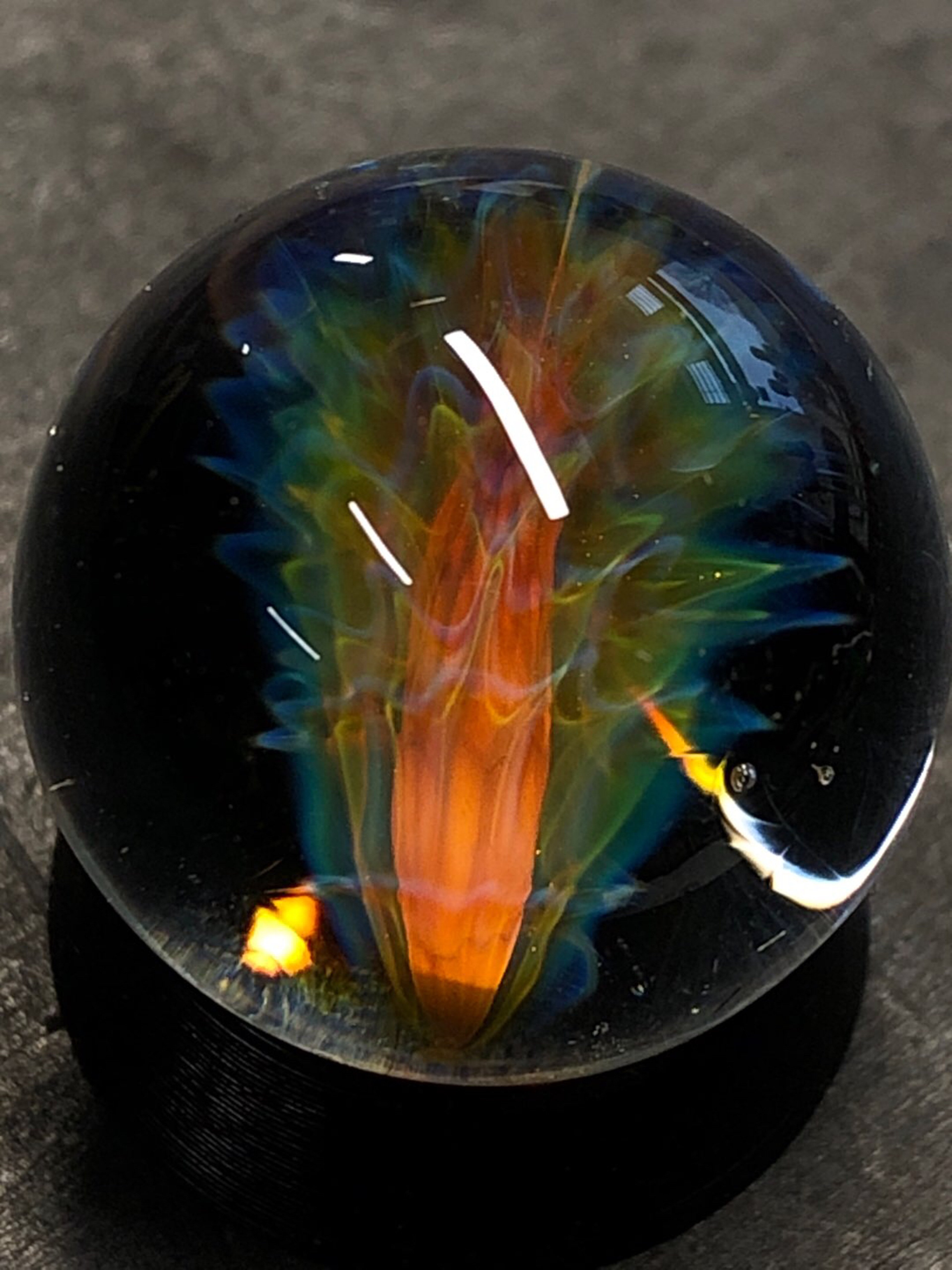 Preview pic of Sliver fume honey comb marble