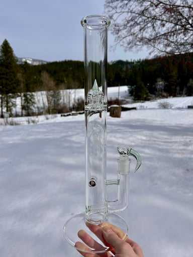 Preview pic of Sovereignty 44mm stemline downgrid - Sour Patch accent w/ Millie