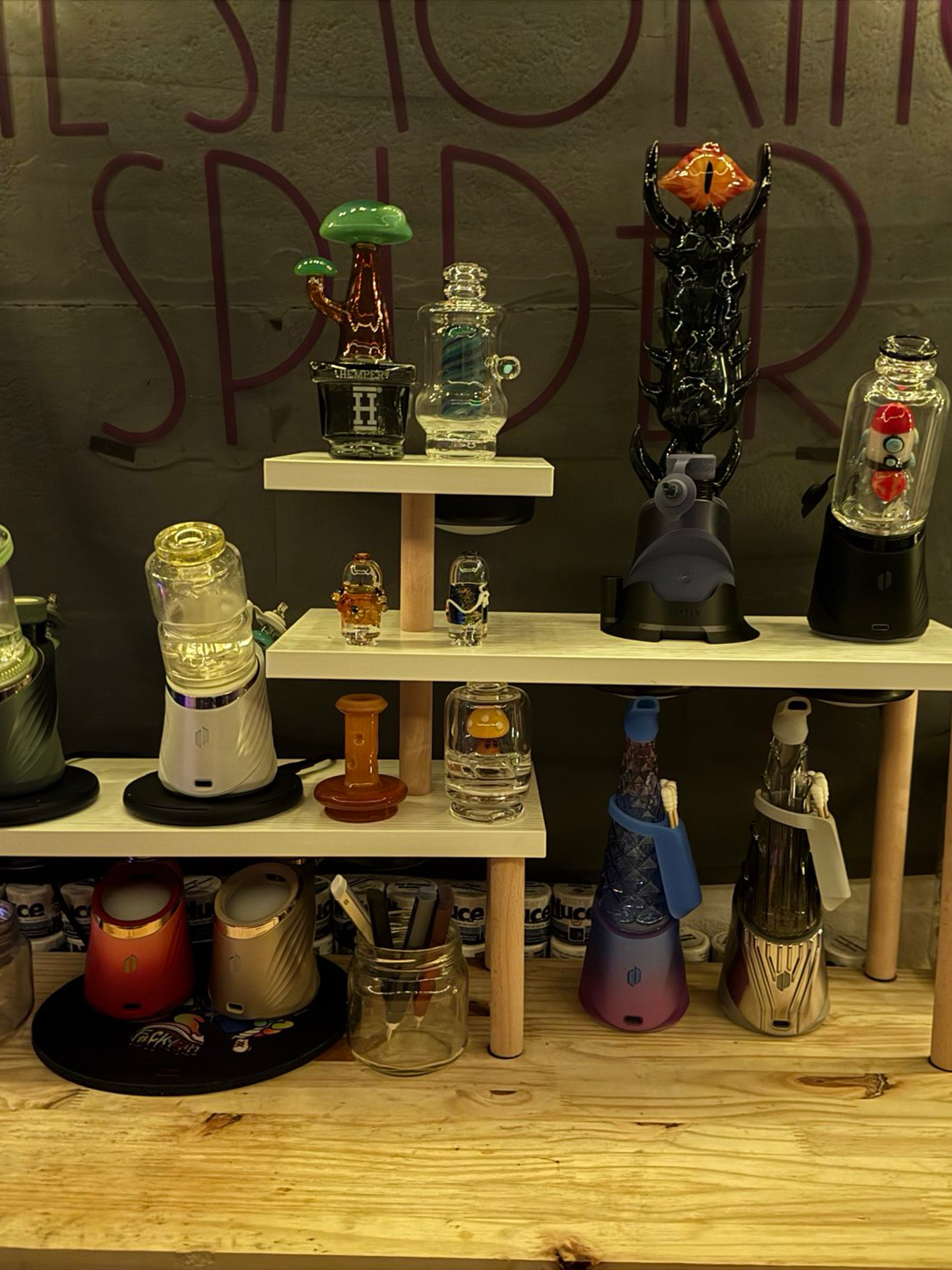 Preview pic of Puffco Shrine