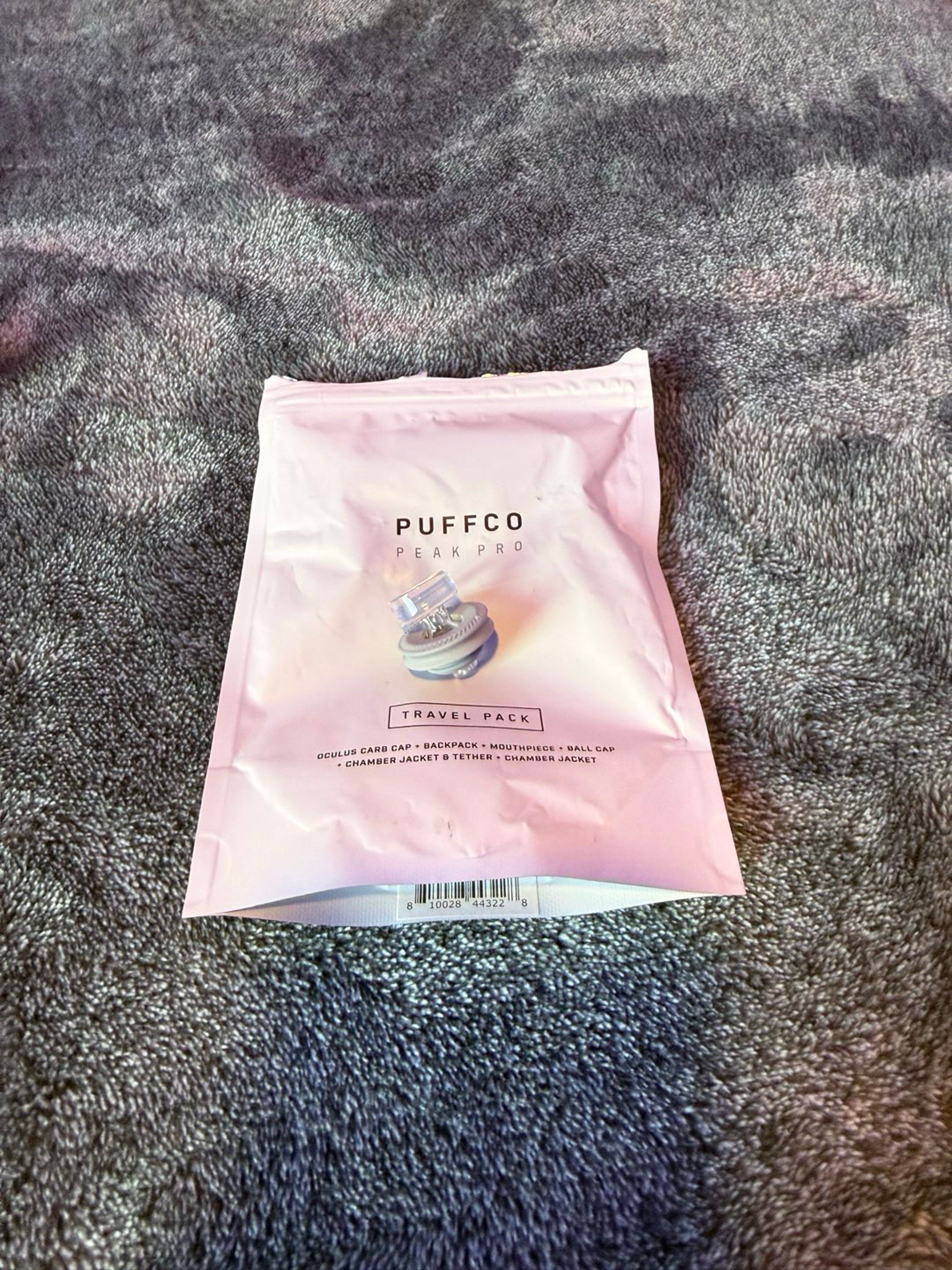 Preview pic of Puffco Peak Pro Guardian Travel Kit