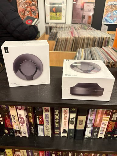 Preview pic of Puffco Peak Pro Power Dock