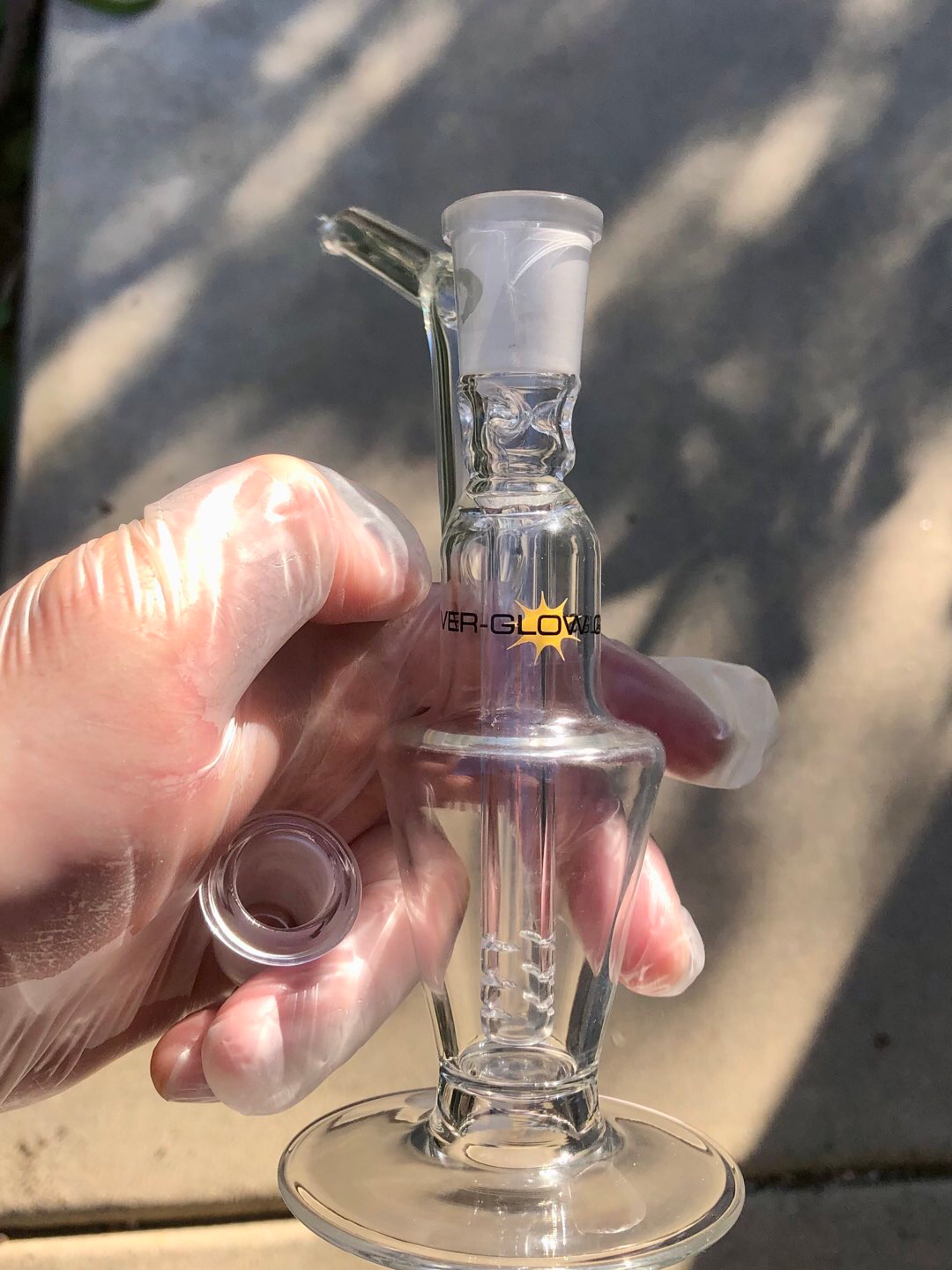 Ver-Glow Scientific Glass Bubbler - 18mm to 14mm - 6-Slit Fixed Perc image 0