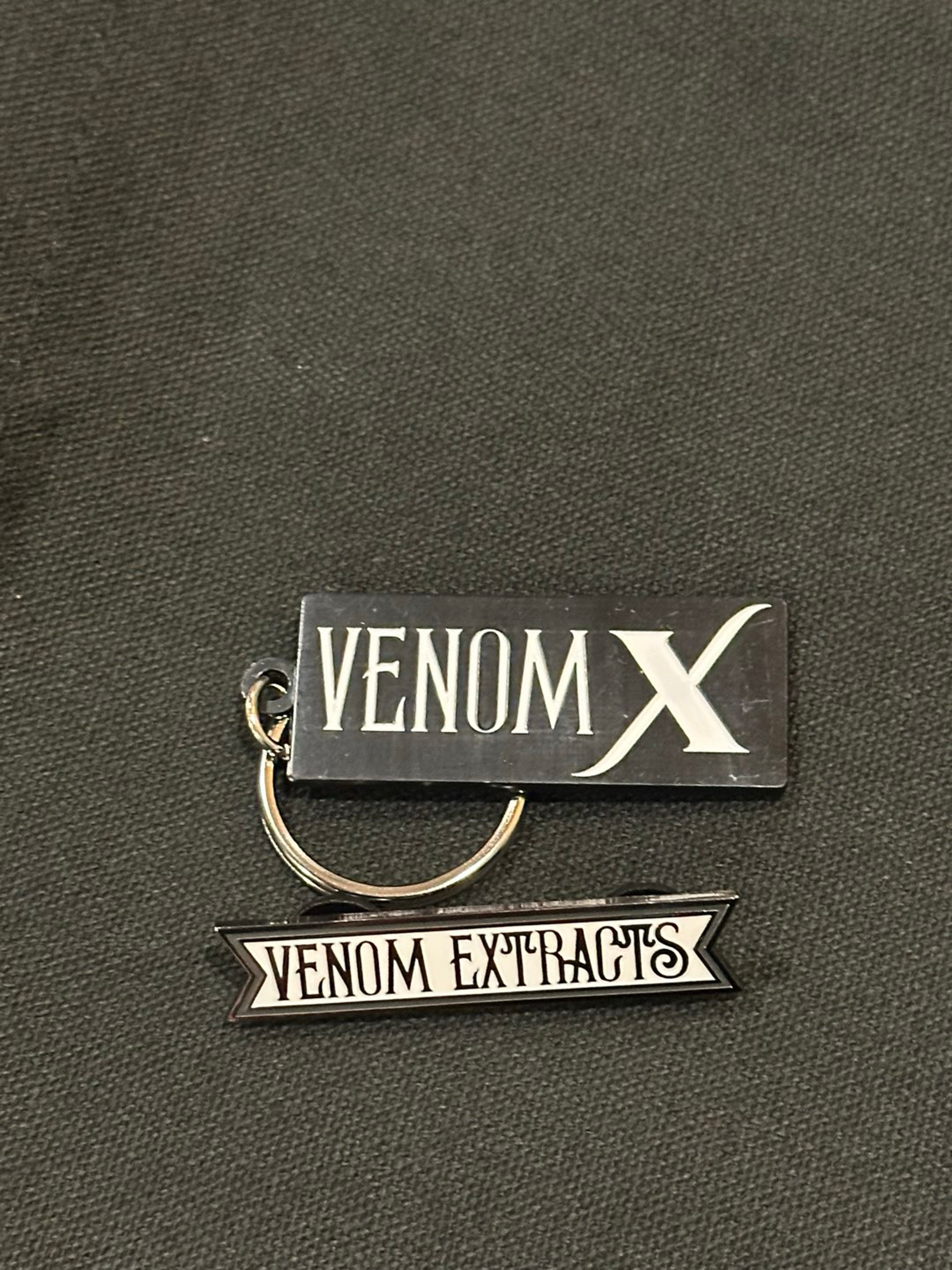 Preview pic of Enamel Venom Keychain + Pin