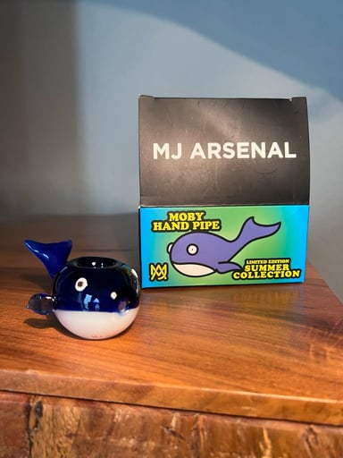 Preview pic of MJ Arsenal - Moby Hand Pipe