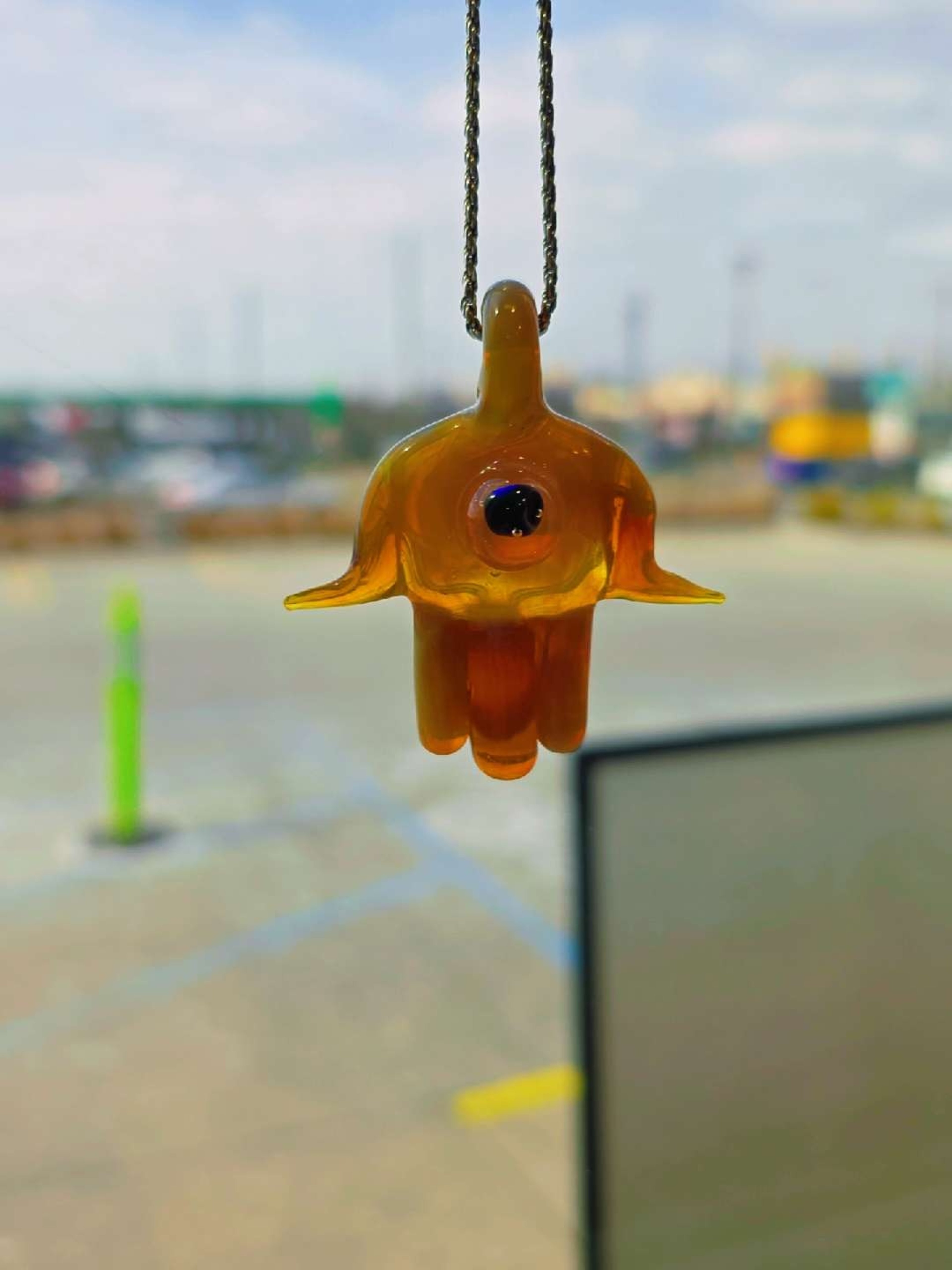 Preview pic of Hamsa pendant w/opal