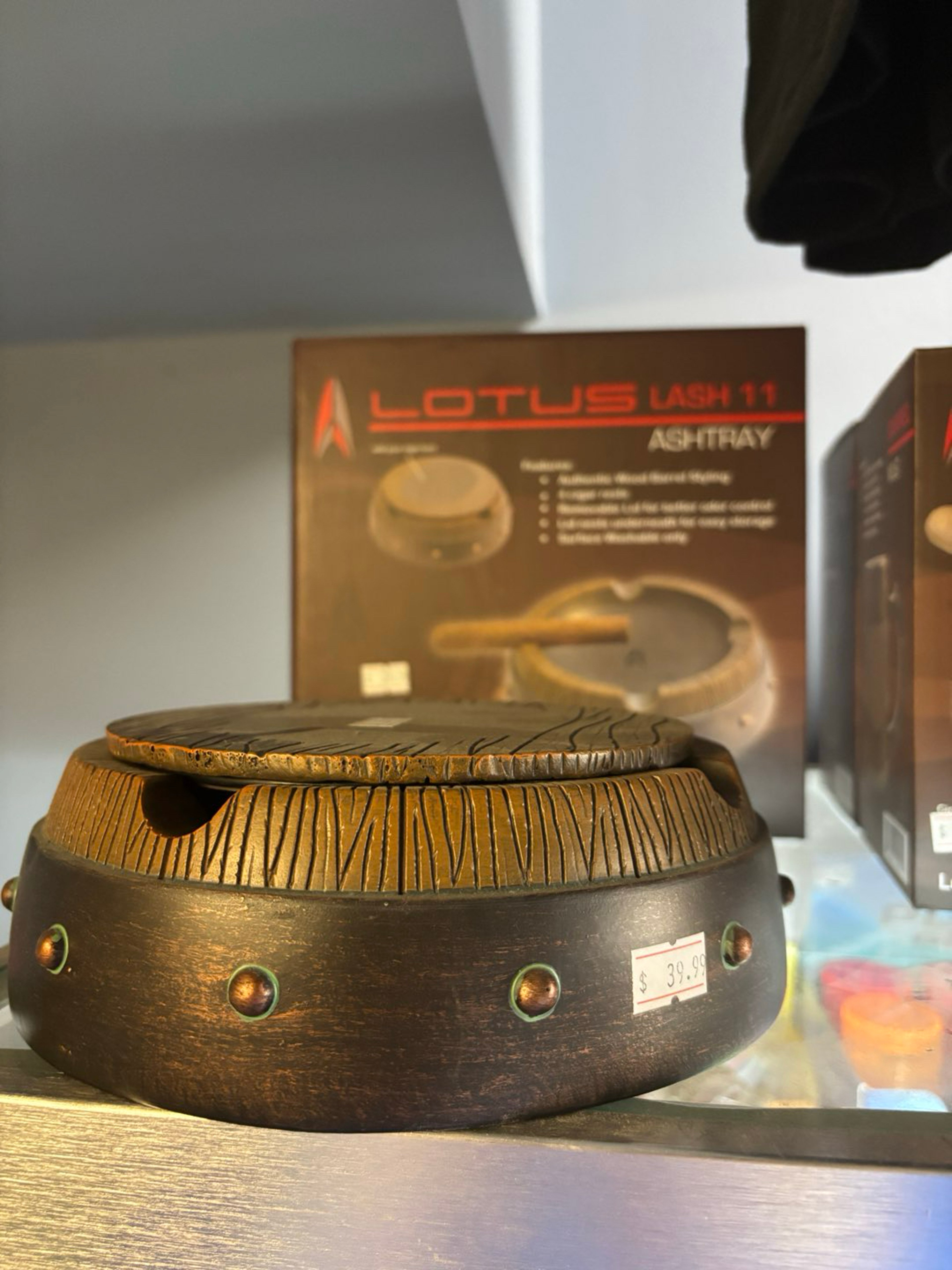 Lotus Ashtray image 0