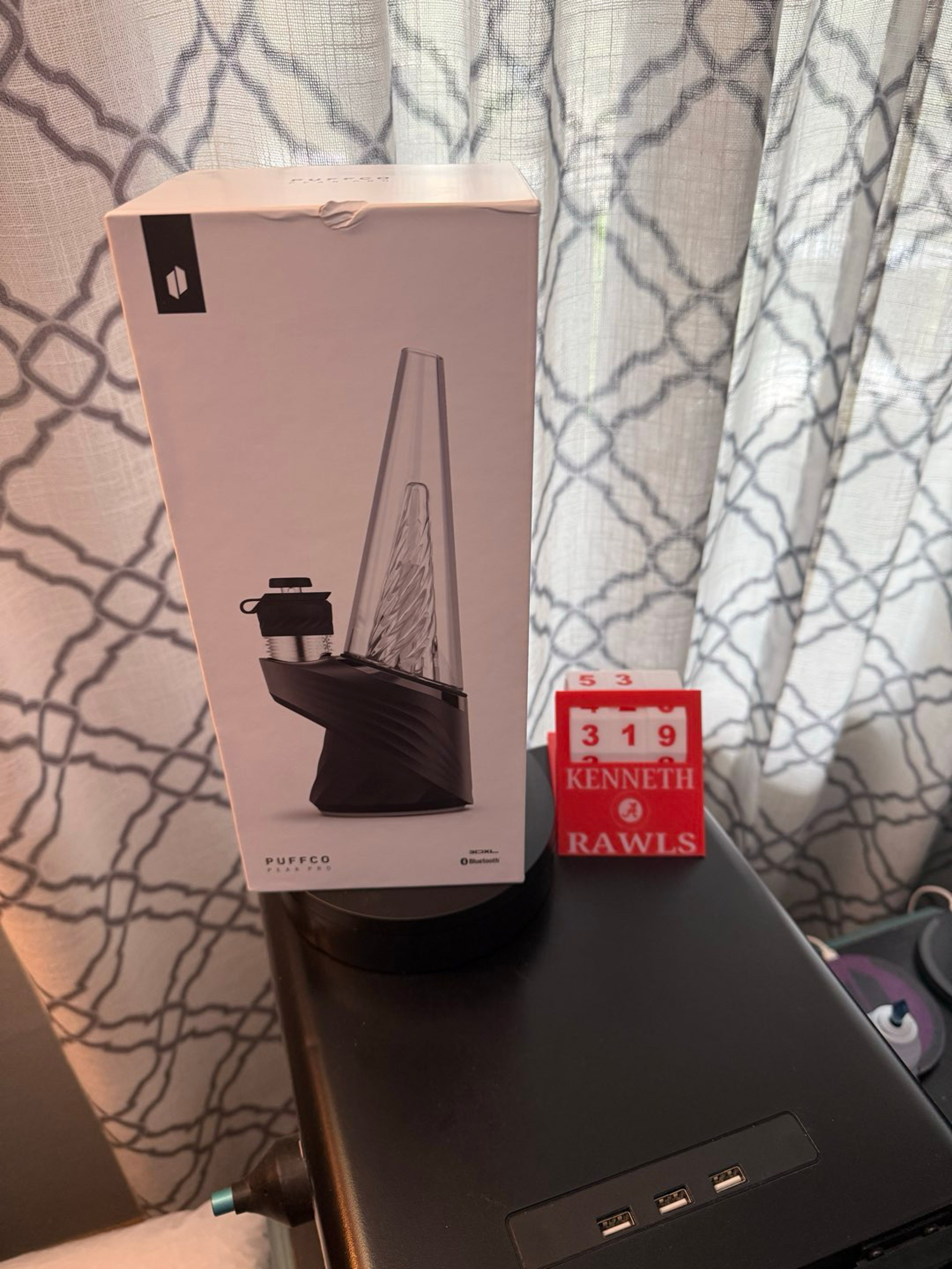 Preview pic of Puffco Peak Pro V2 (new)