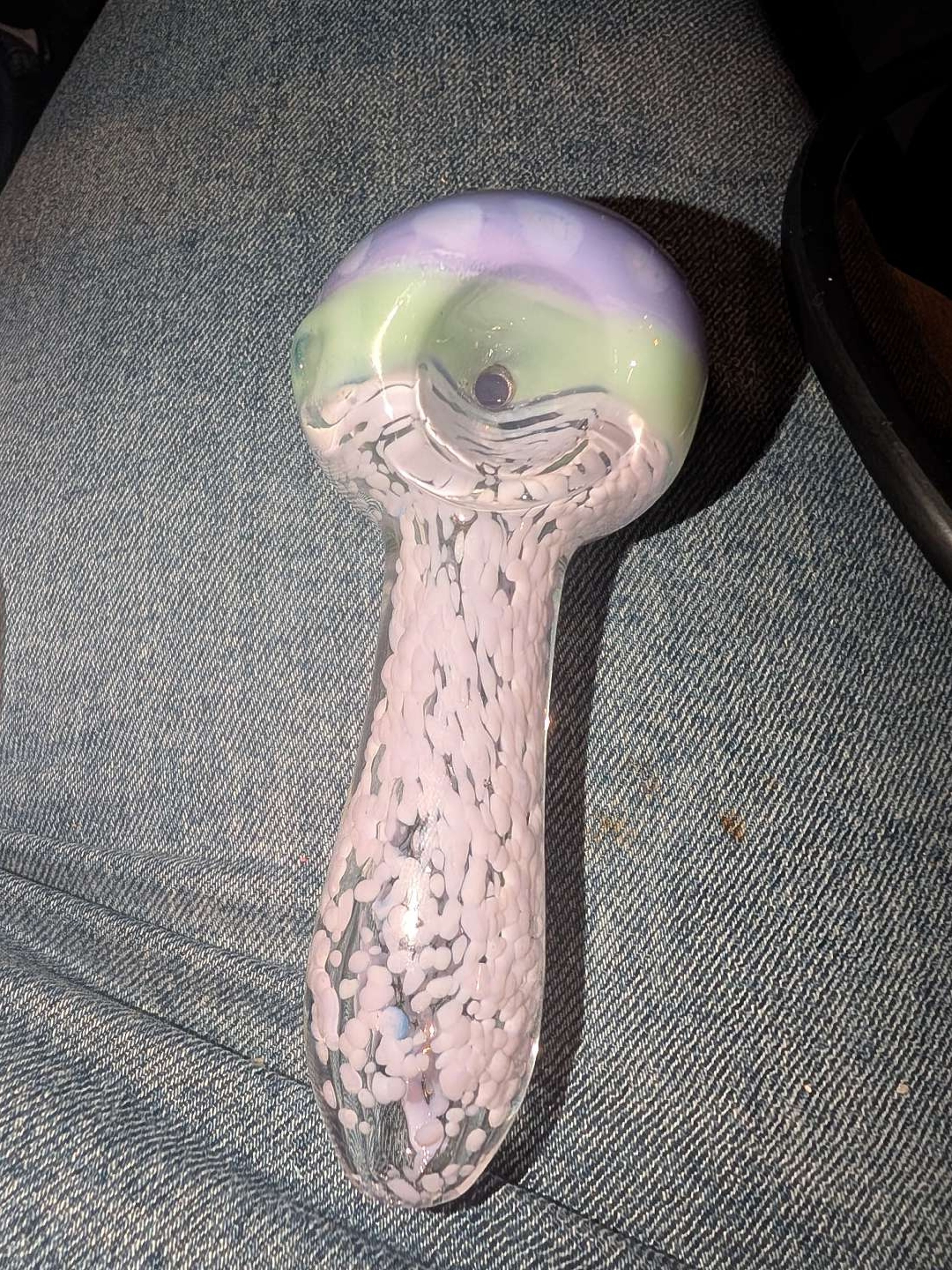 Preview pic of The 'Purple Dinosaur' Glass Pipe 🦕