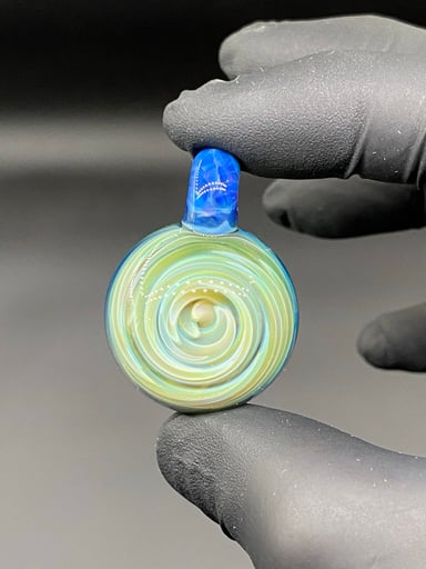 Preview pic of Glass Implosion Pendant