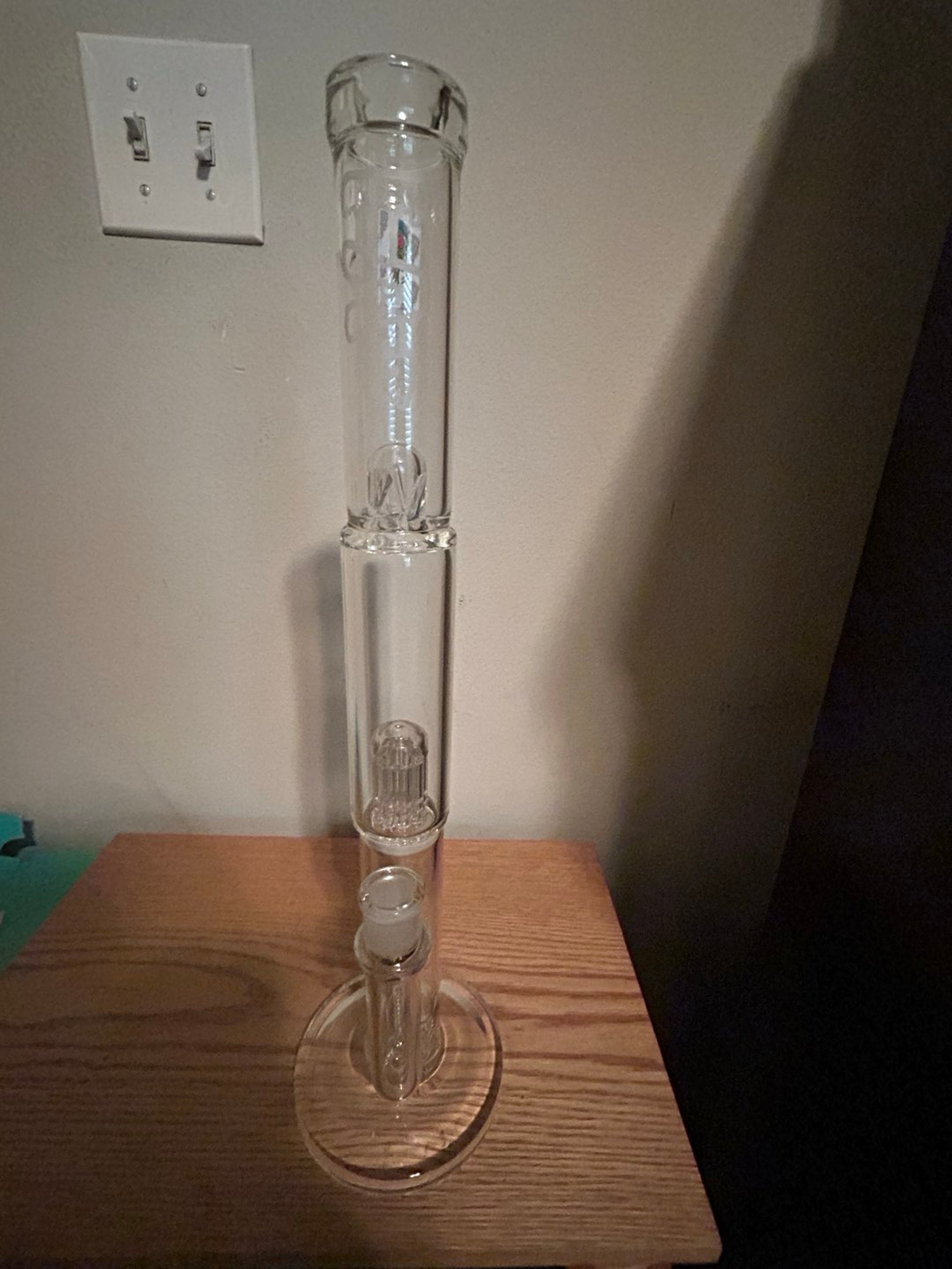 Preview pic of TAG(Thick Ass Glass) - 19" Super Slit Multiplying Inline To Fixed 10 Arm Tree Bong