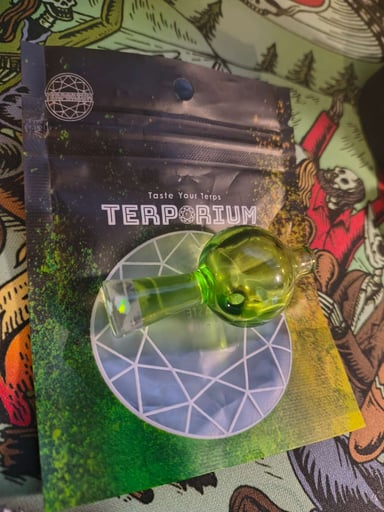 Preview pic of Terporium carb cap for glass rigs