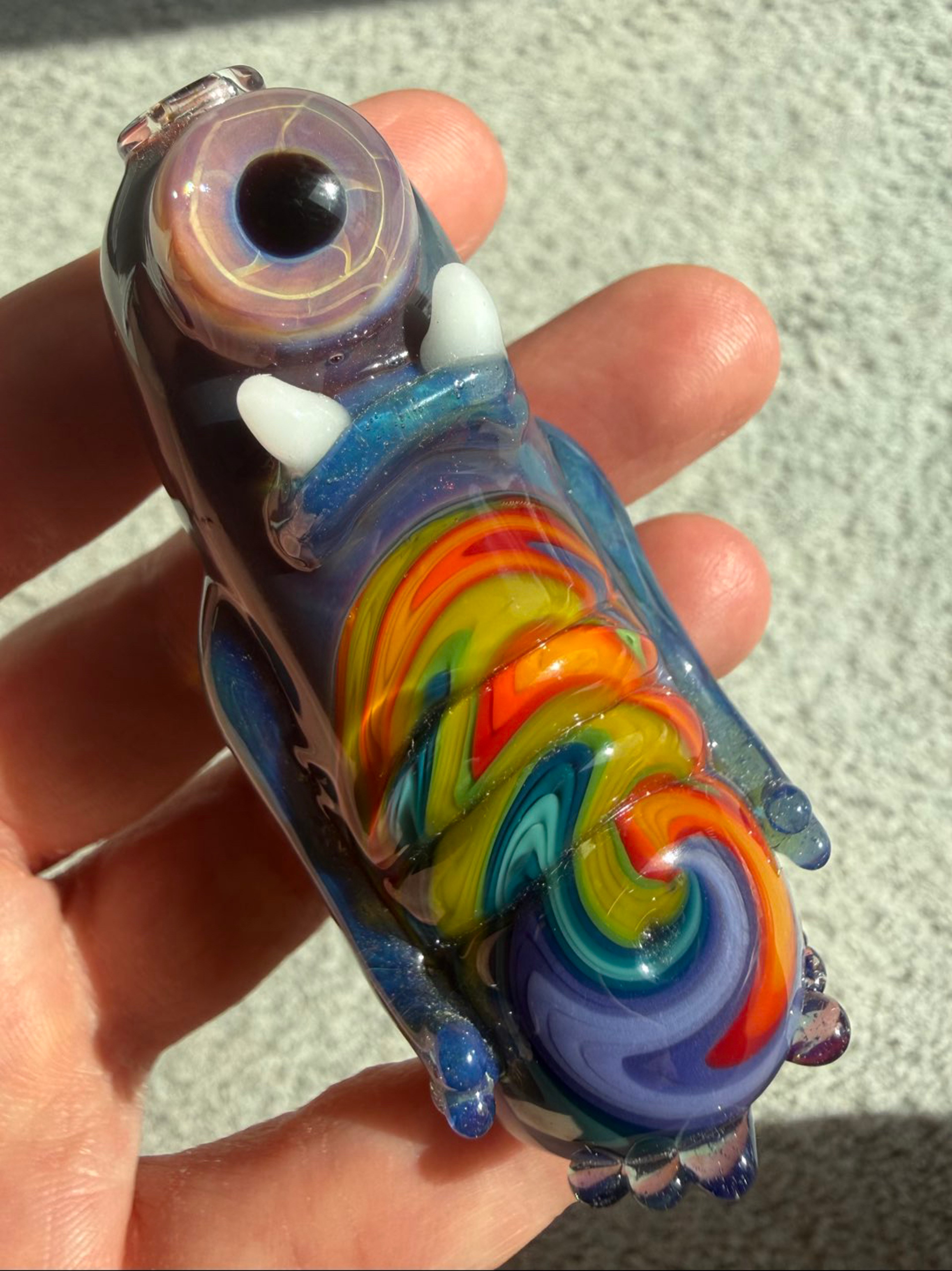 Preview pic of Fryed Glass Monster Wig Wag Chillum • New