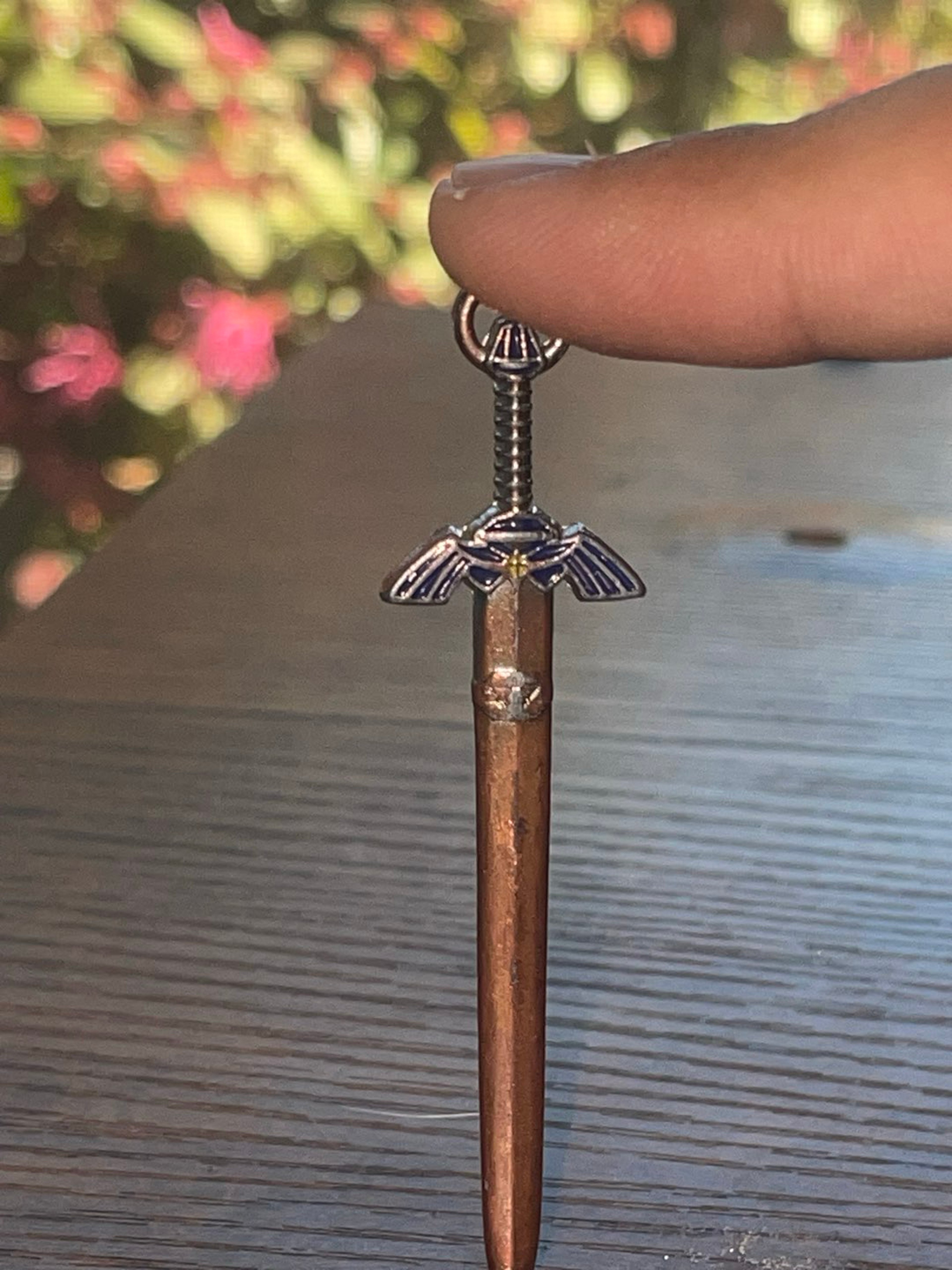Preview pic of Zelda sword poker
