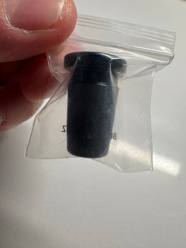Preview pic of 14mm to 10mm adapter / reducer , to put a 10mm nail in a 14mm bong