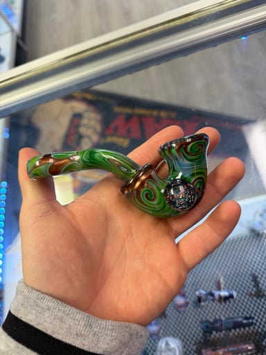 Preview pic of Slynxxglass Sherlock