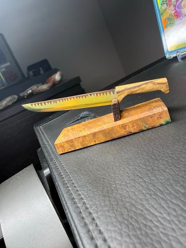 Preview pic of Hardwood Katana Dab Tool w/ Stand