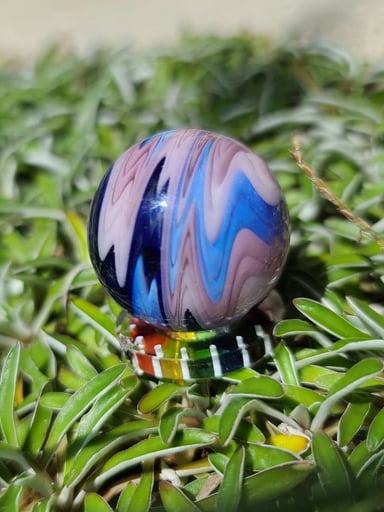 Preview pic of Purple marble 🆓️🛳