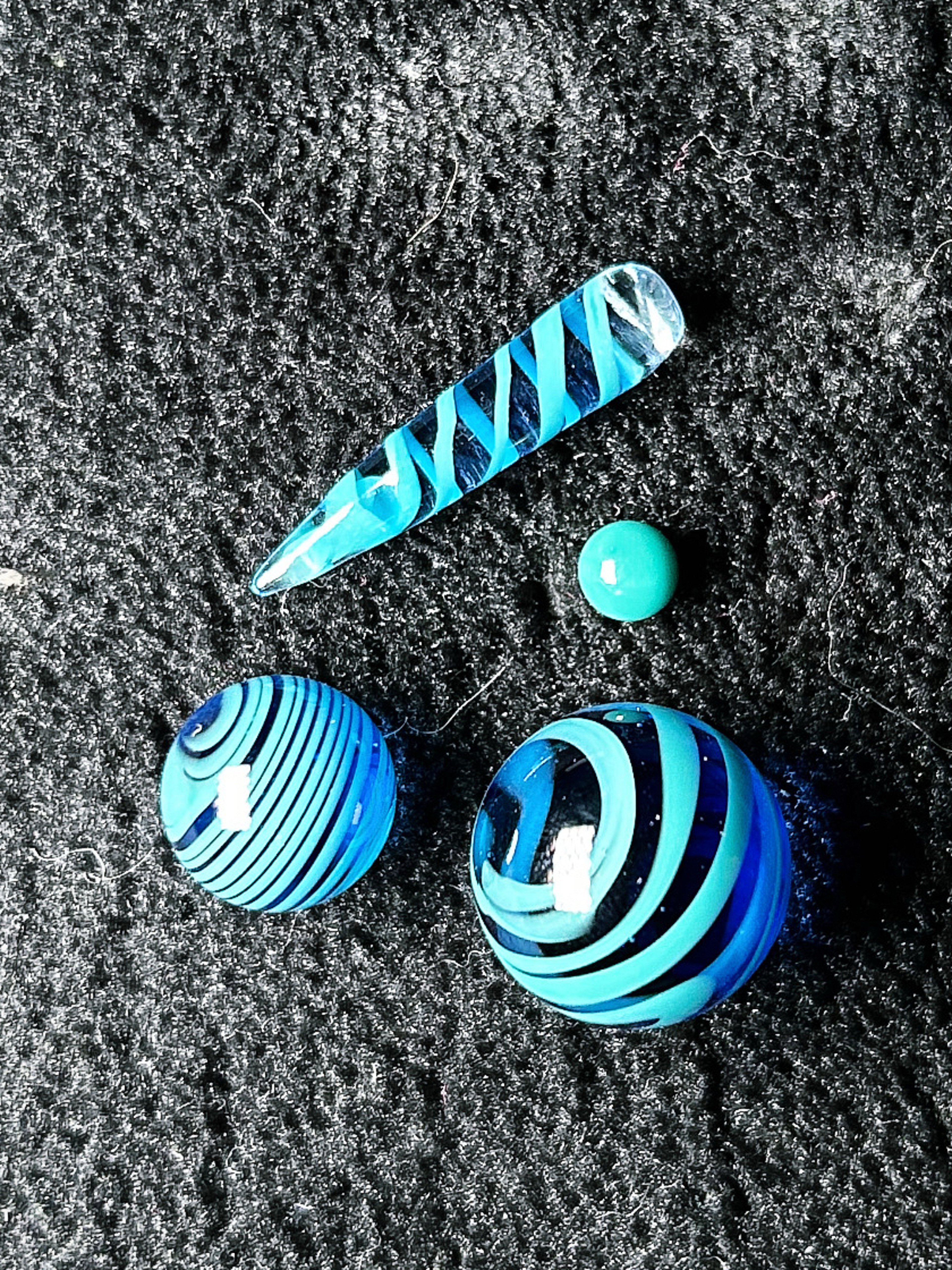 Preview pic of MarvinsGlass024 No Reserve Auction! 🫐