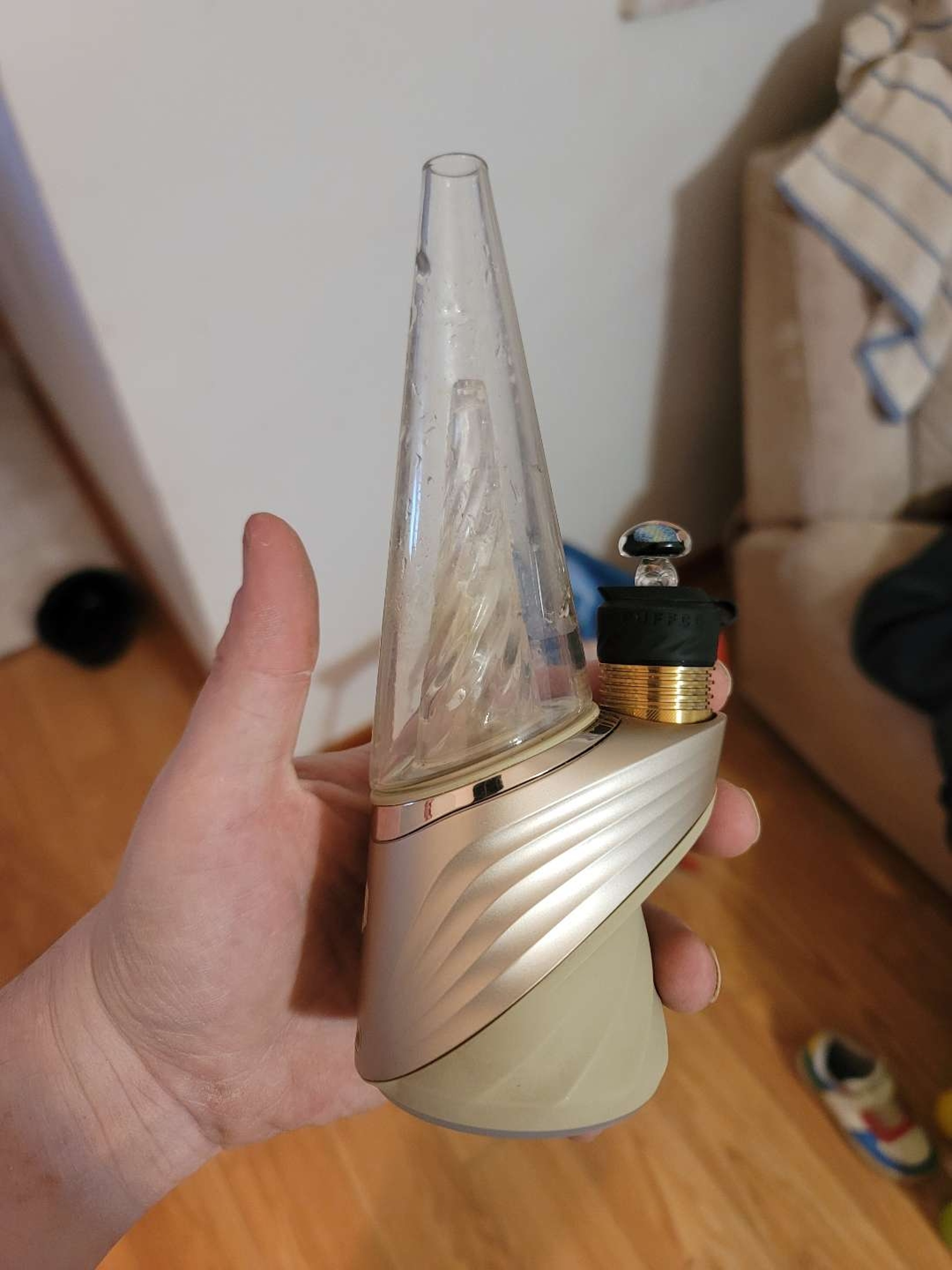 Preview pic of Puffco peak pro desert