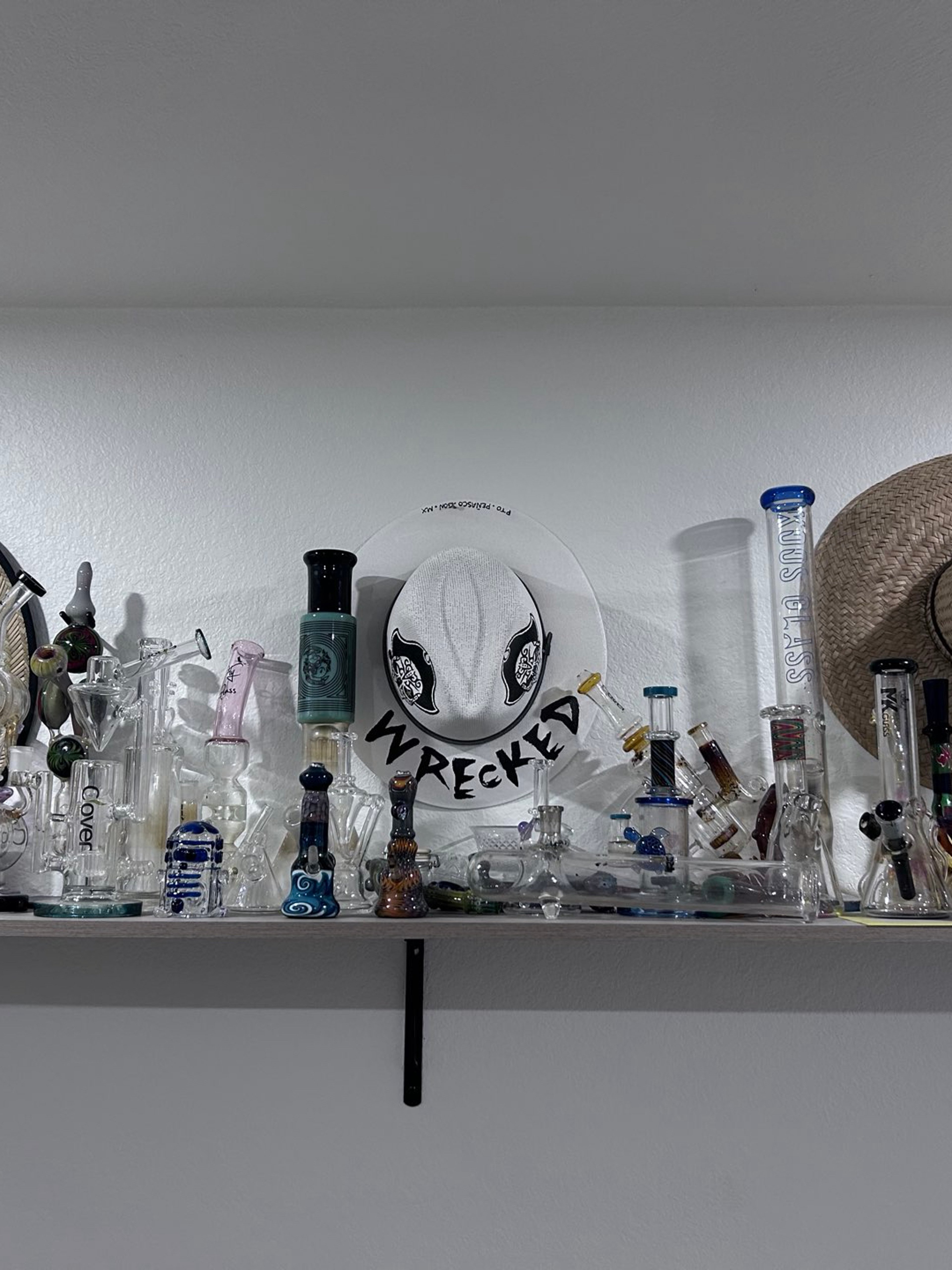 Preview pic of glass TAKE EM