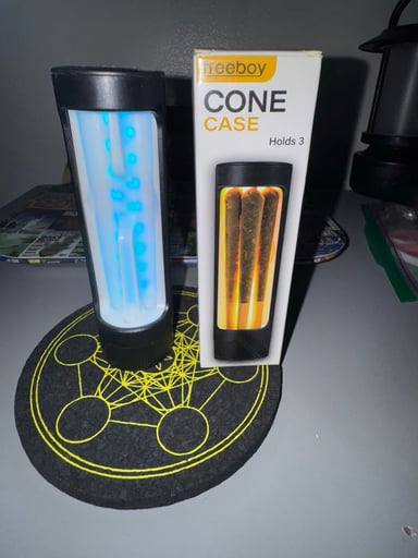 Preview pic of 3 Cone Light Up Rechargeable Case