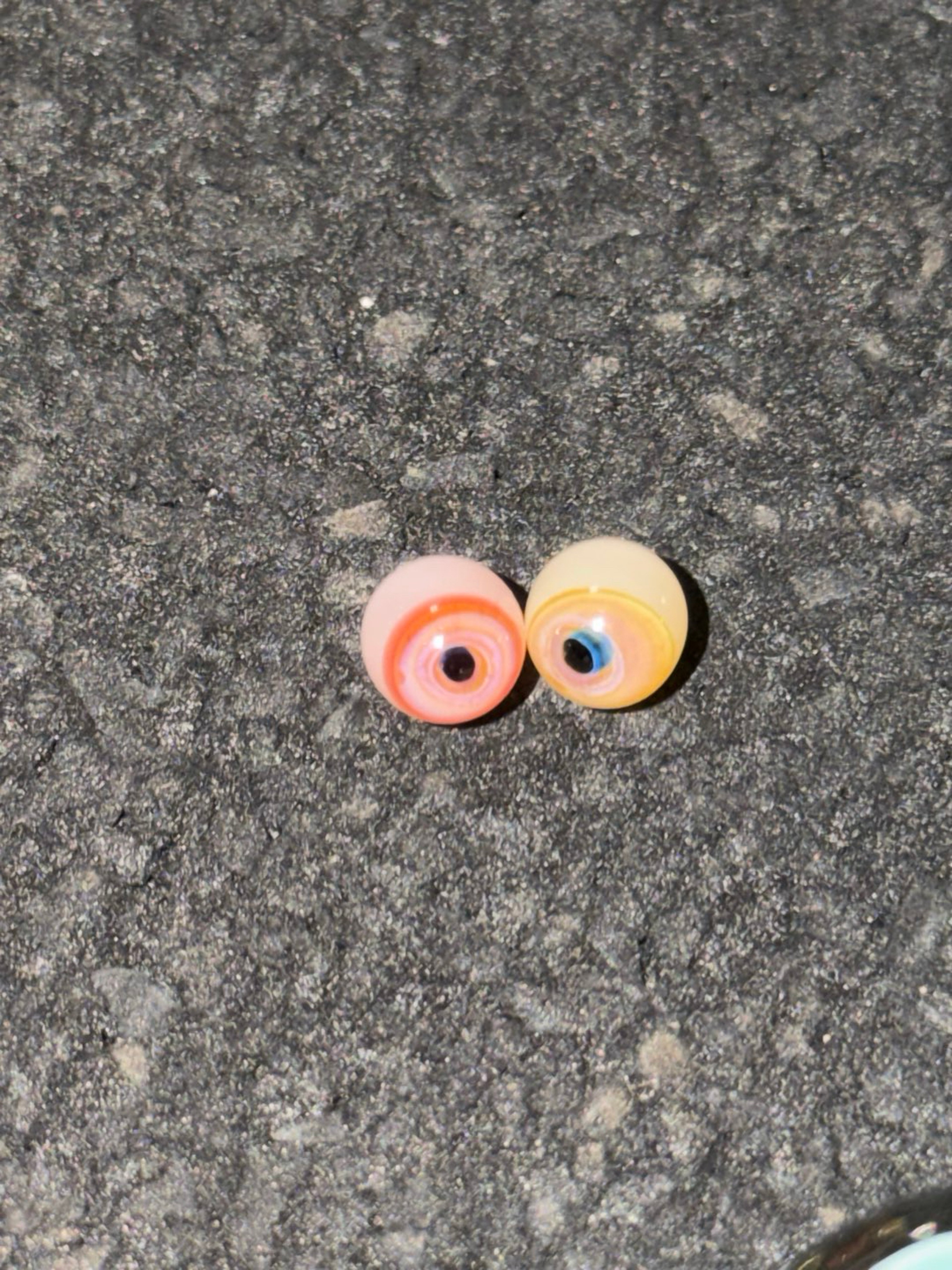 Preview pic of Eyeball Terp Pearls by DippyGlass