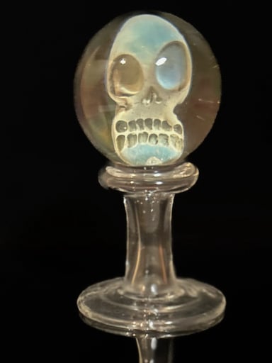 Preview pic of Glass skull mib #8