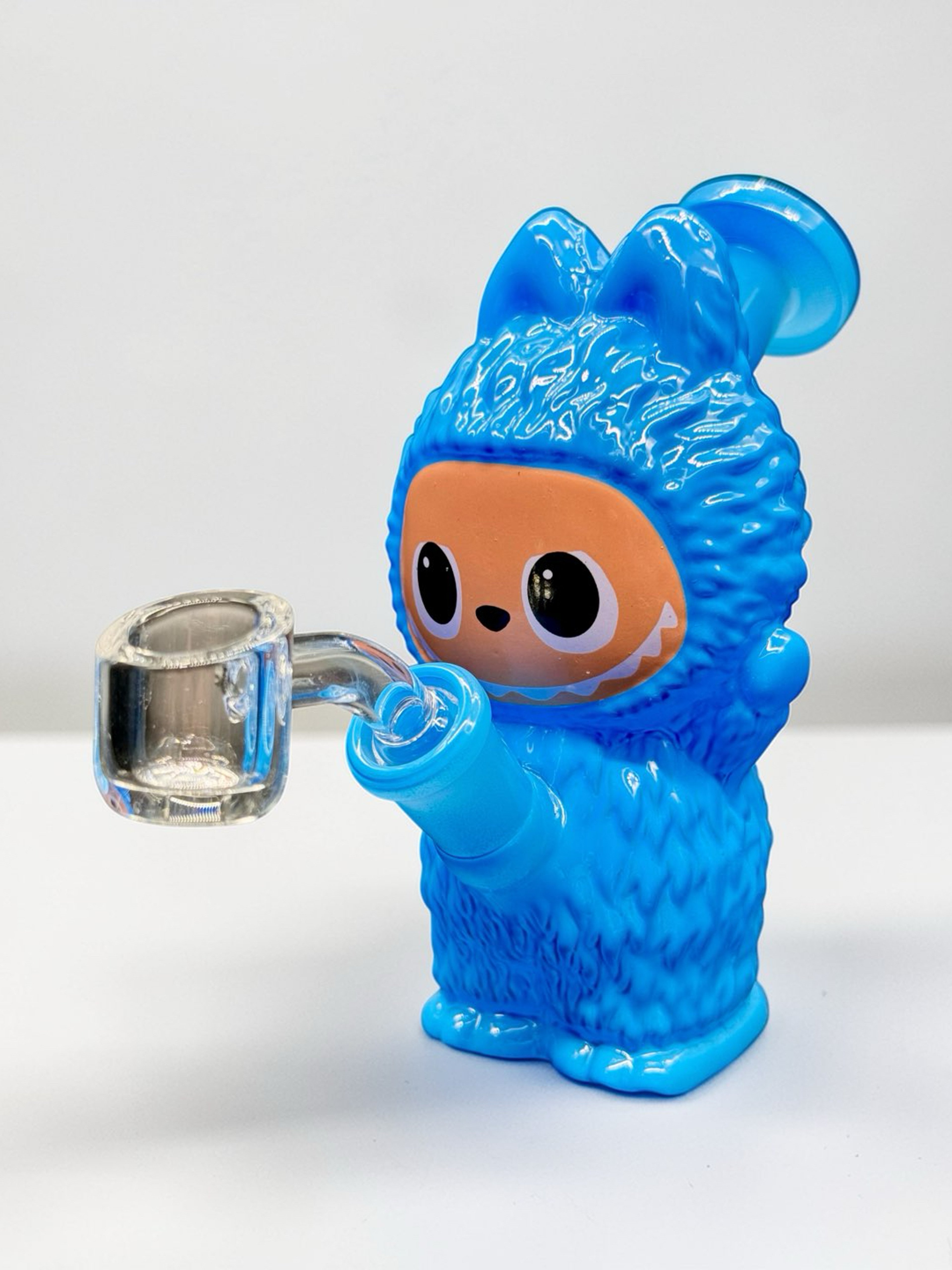 Mini 5” Blue Character Dab Rig Water Pipe – 14mm Glass Rig with Quartz Banger & Dry Herb Bowl image 0
