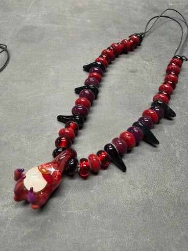 Preview pic of Red dragon claw